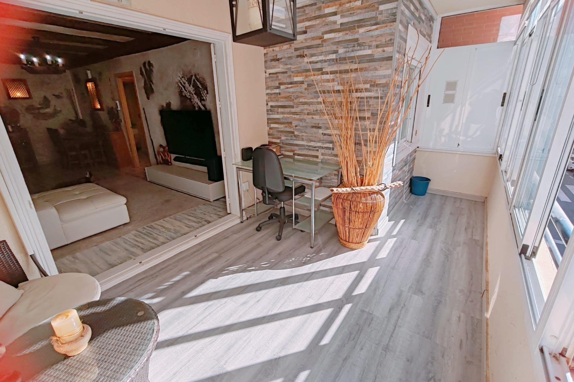 Revente - Appartement -
Torrevieja - Acequion