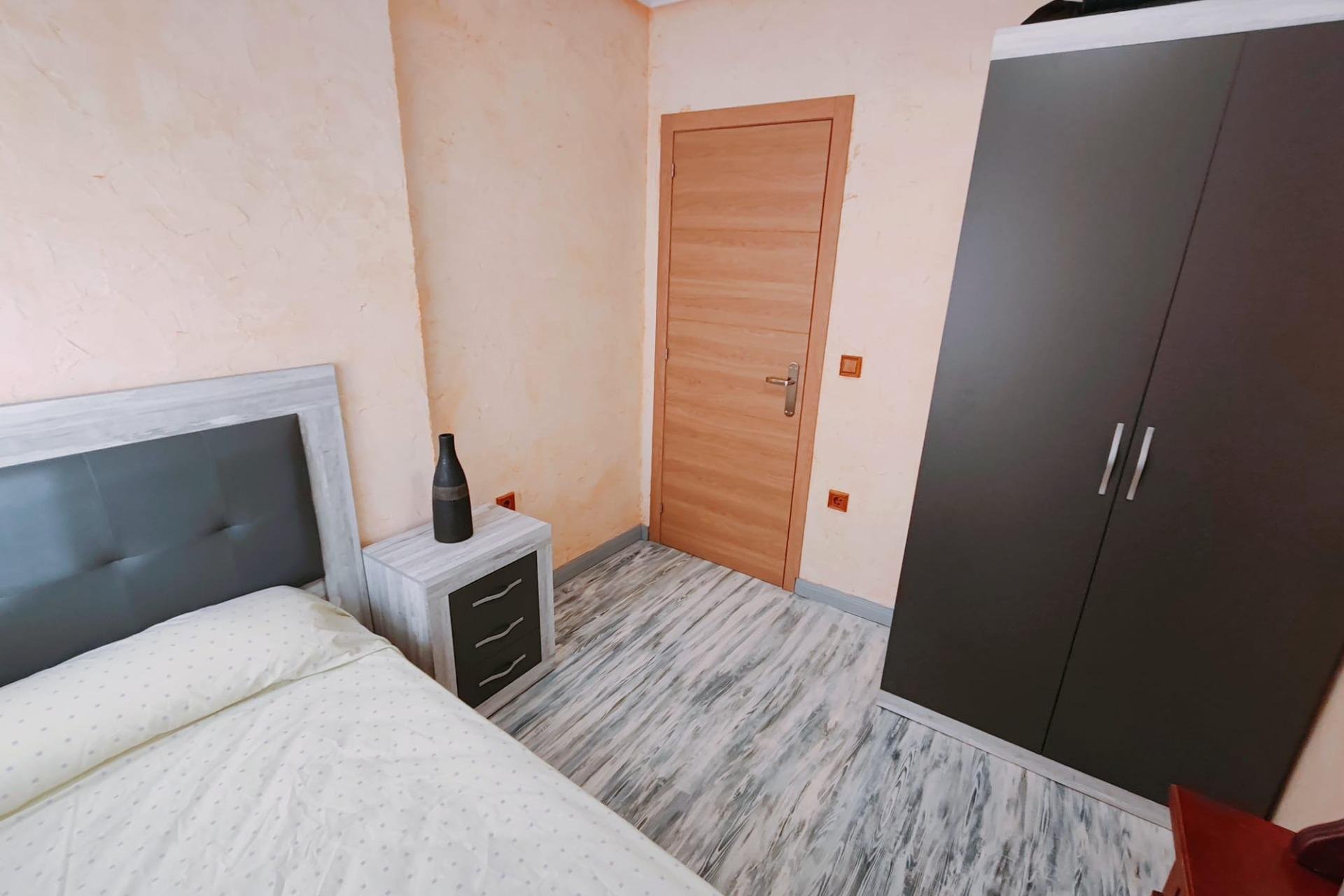 Revente - Appartement -
Torrevieja - Acequion
