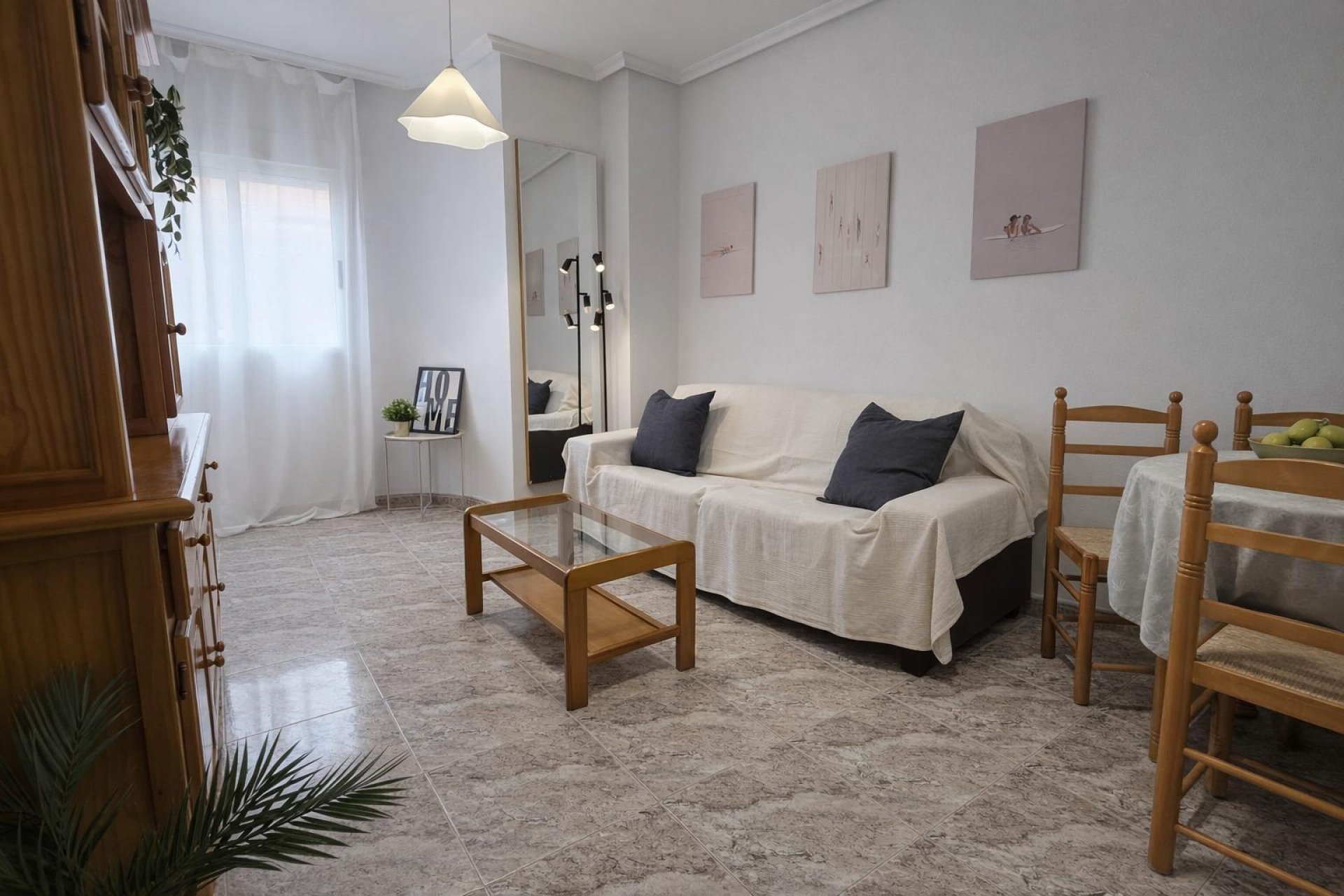Revente - Appartement -
Torrevieja - Centro - Muelle Pesquero