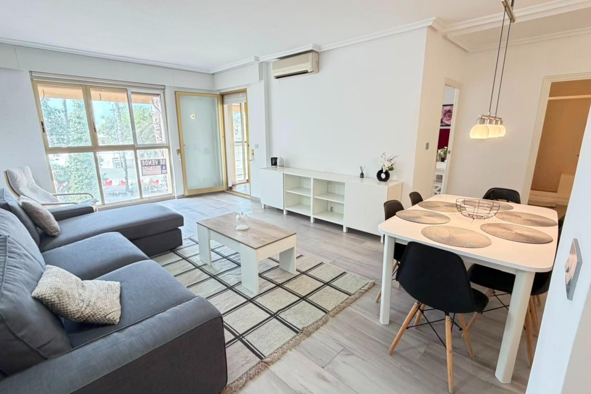 Revente - Appartement -
Torrevieja - Centro - Muelle Pesquero