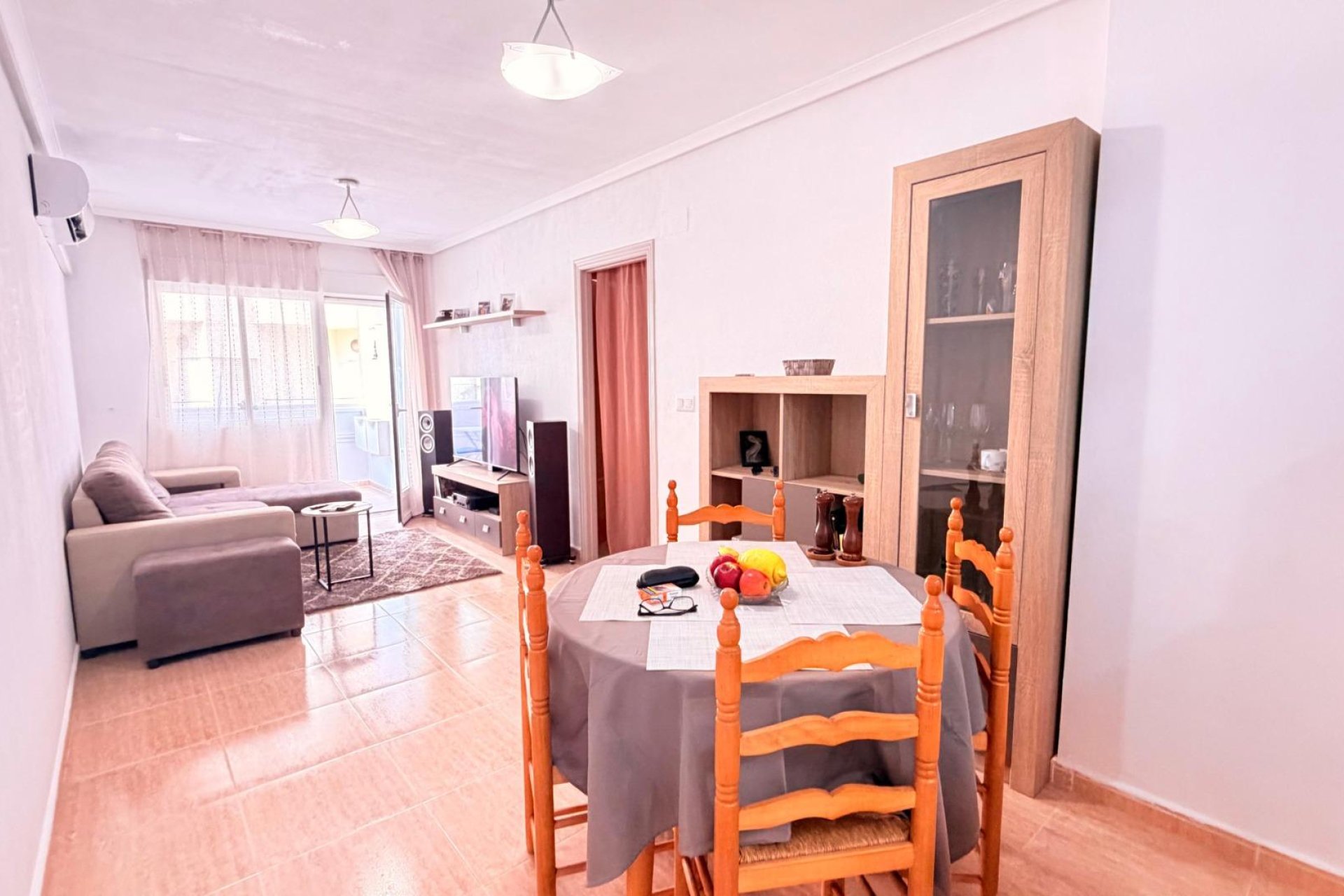 Revente - Appartement -
Torrevieja - Centro - Muelle Pesquero