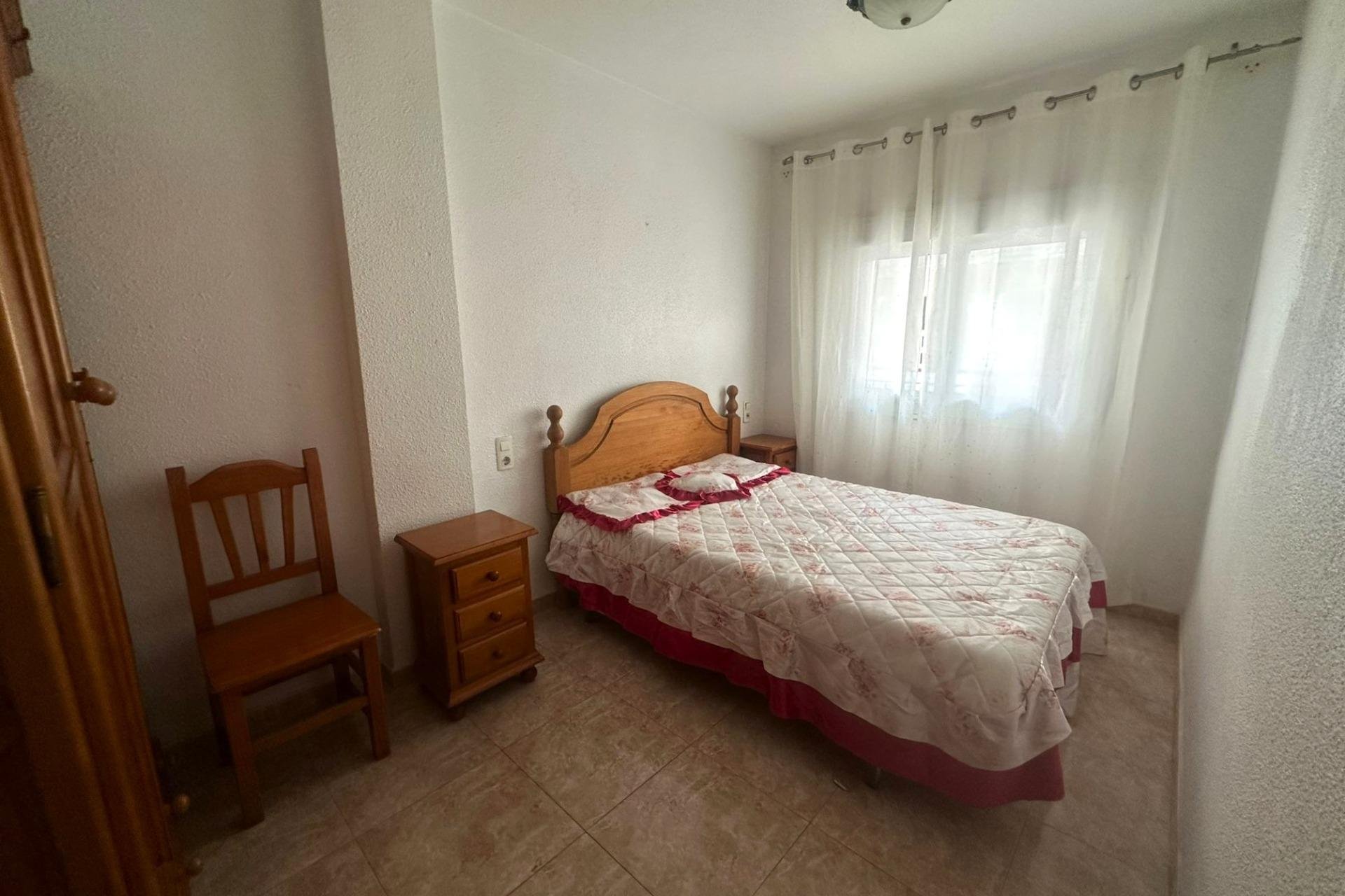 Revente - Appartement -
Torrevieja - Centro