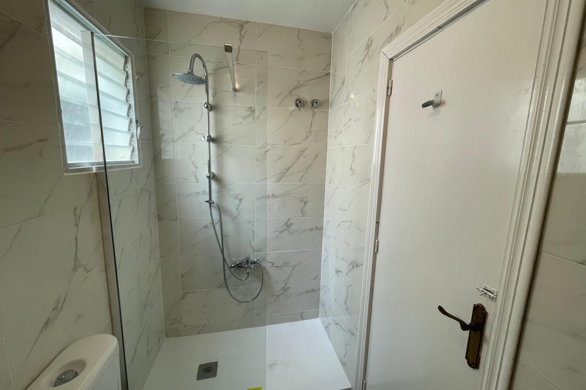 Revente - Appartement -
Torrevieja - Centro