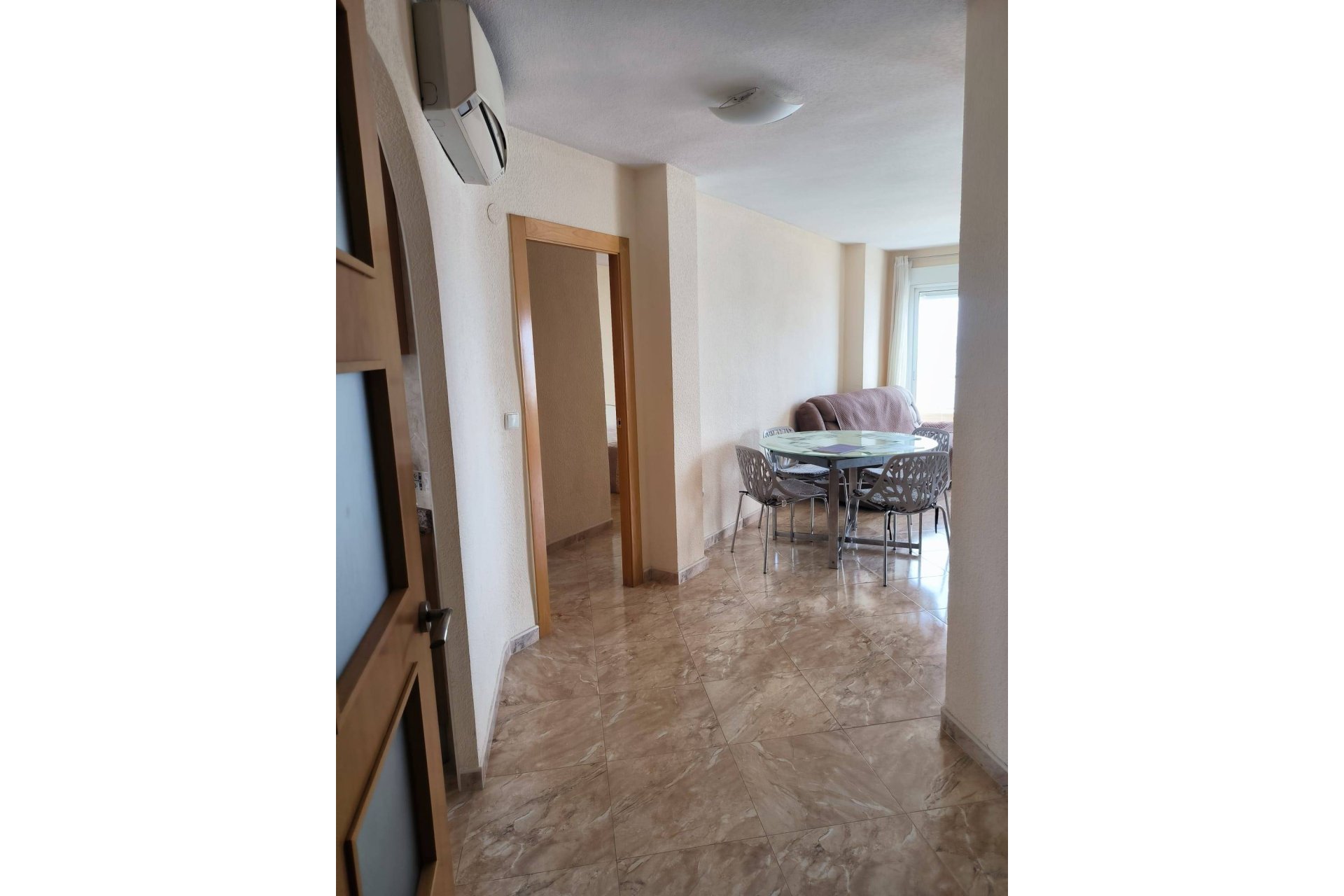 Revente - Appartement -
Torrevieja - Centro