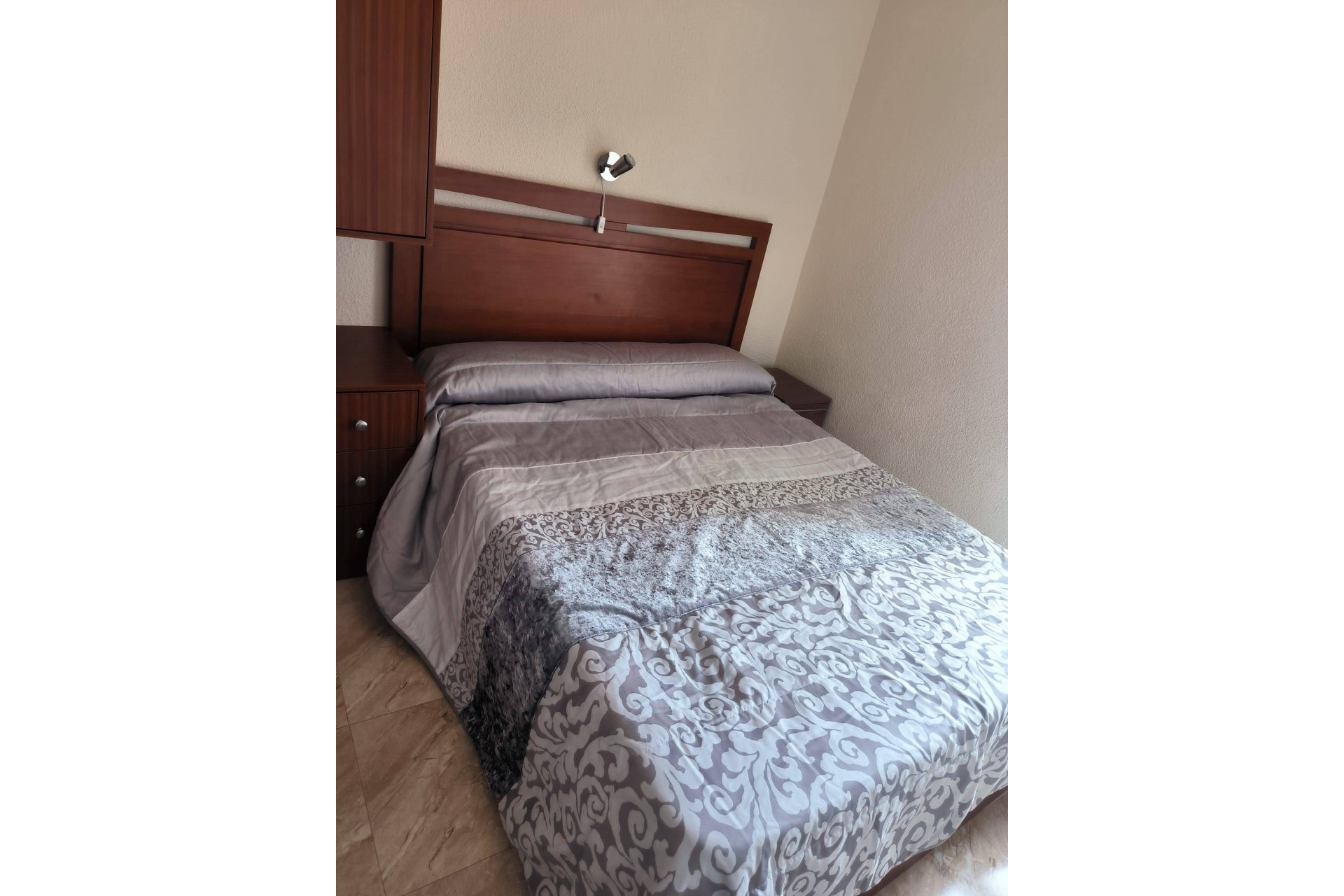 Revente - Appartement -
Torrevieja - Centro