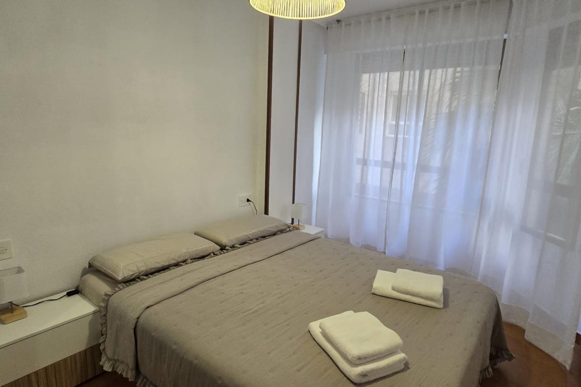 Revente - Appartement -
Torrevieja - Centro