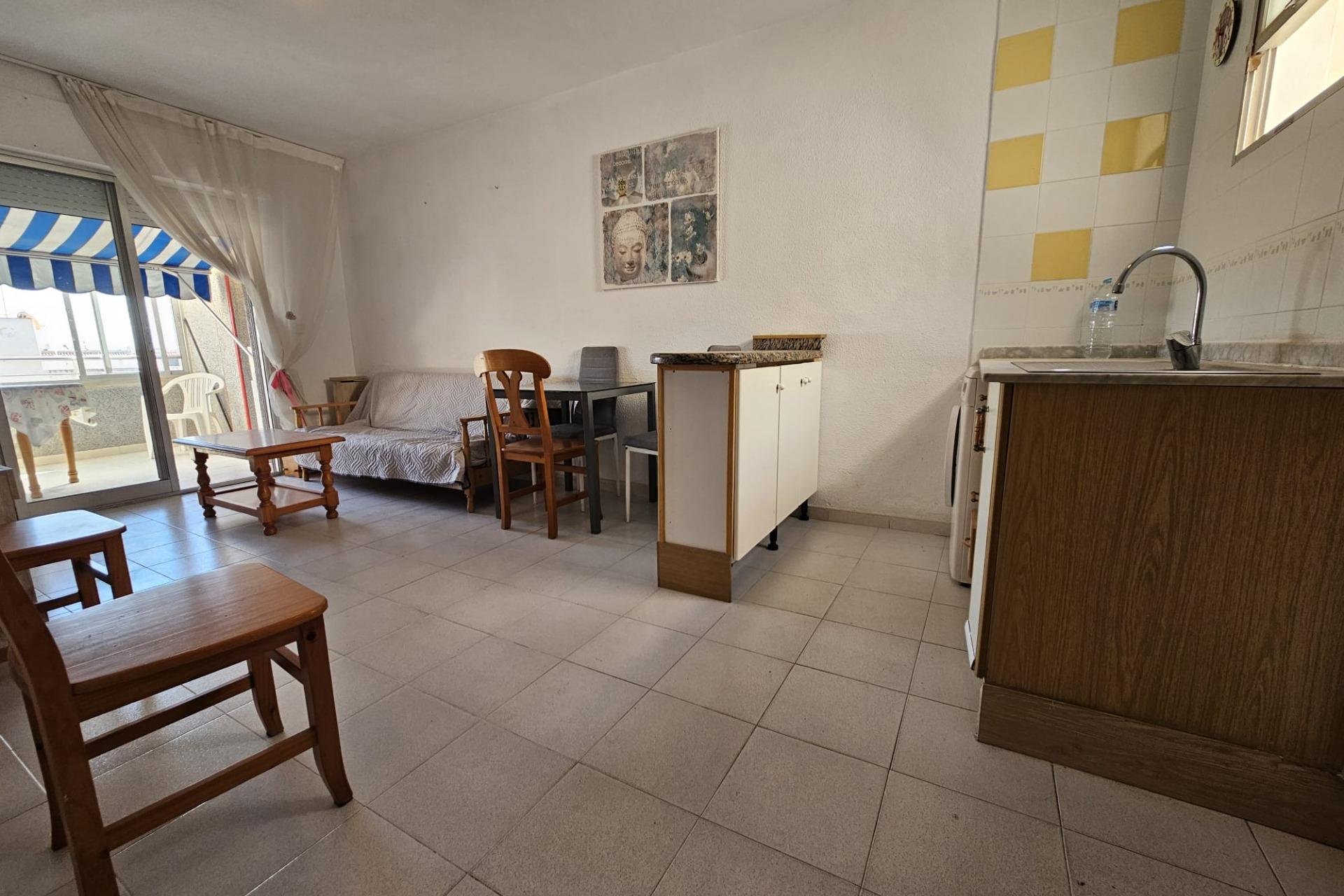 Revente - Appartement -
Torrevieja - Centro