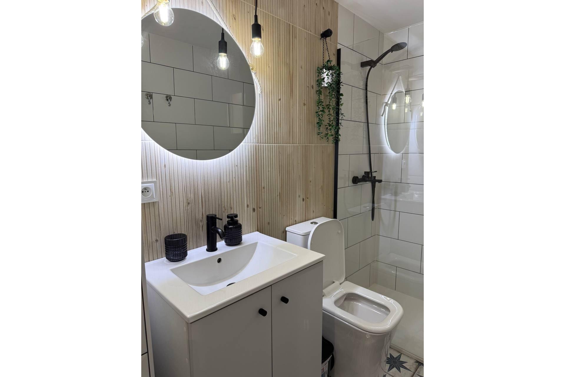 Revente - Appartement -
Torrevieja - Centro