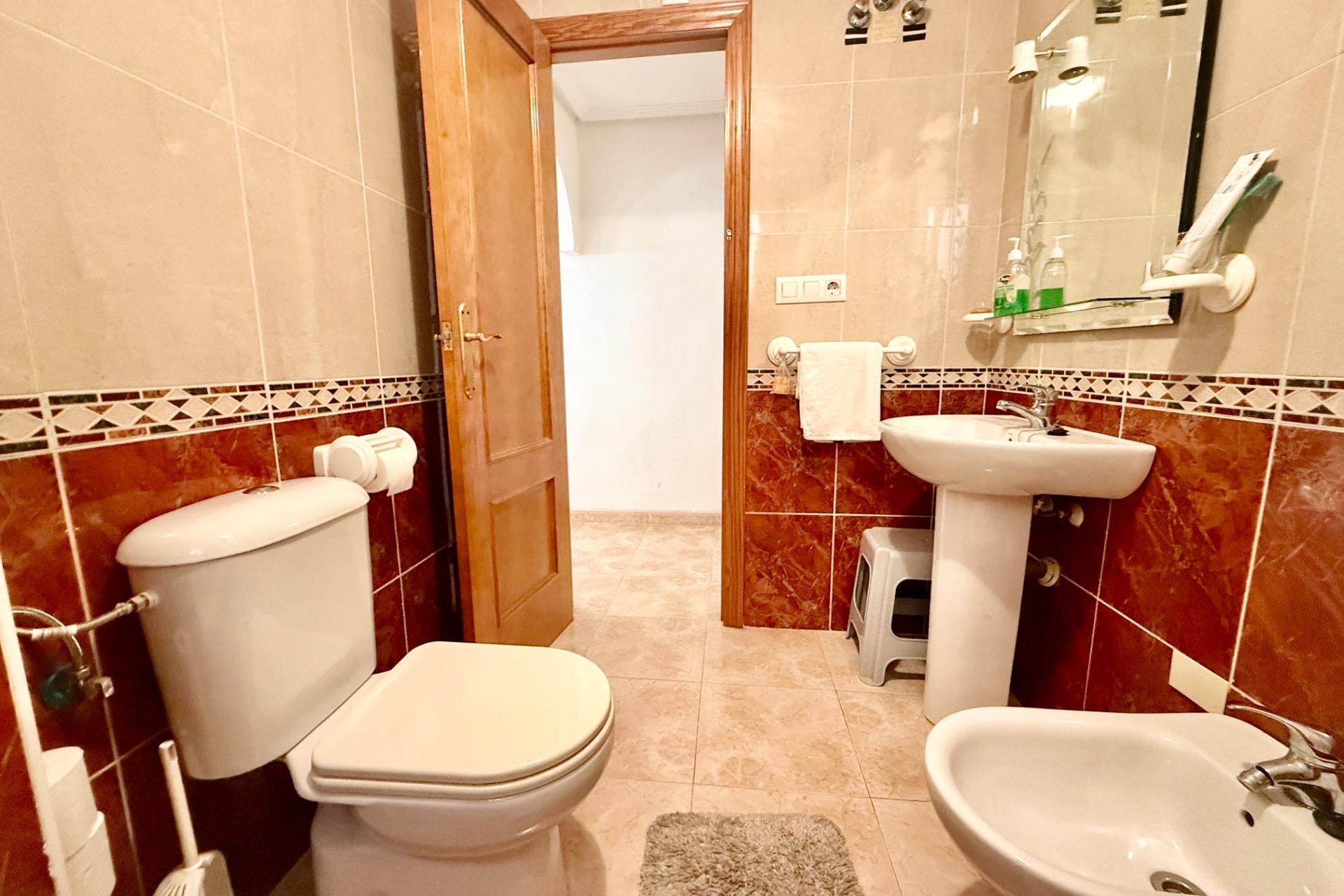 Revente - Appartement -
Torrevieja - Centro