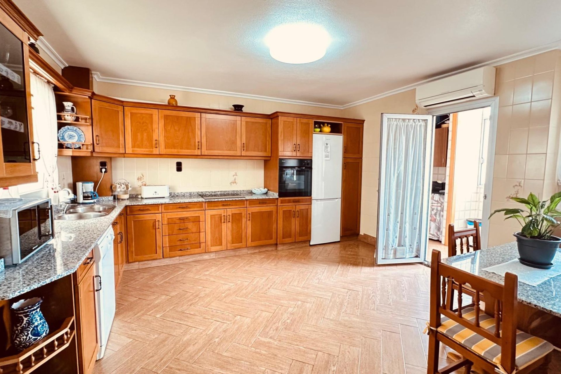 Revente - Appartement -
Torrevieja - Centro