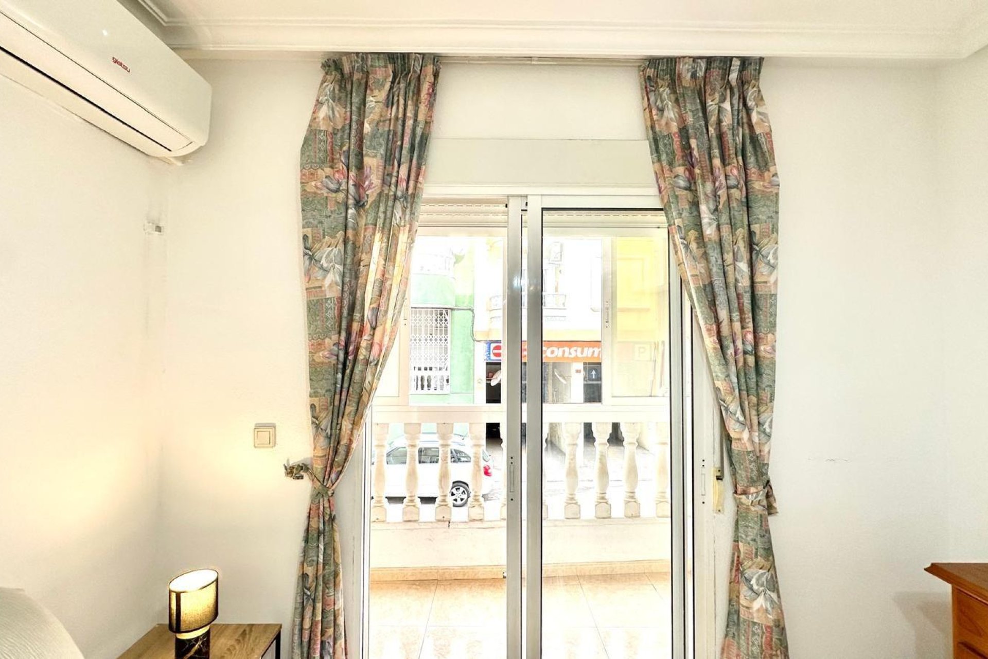 Revente - Appartement -
Torrevieja - Centro