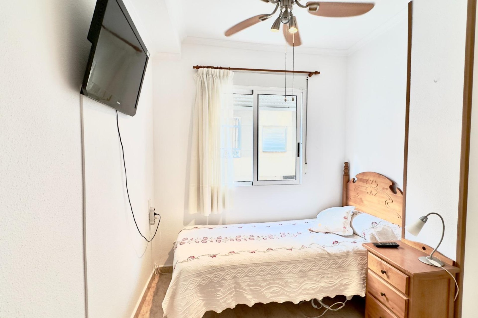 Revente - Appartement -
Torrevieja - Centro