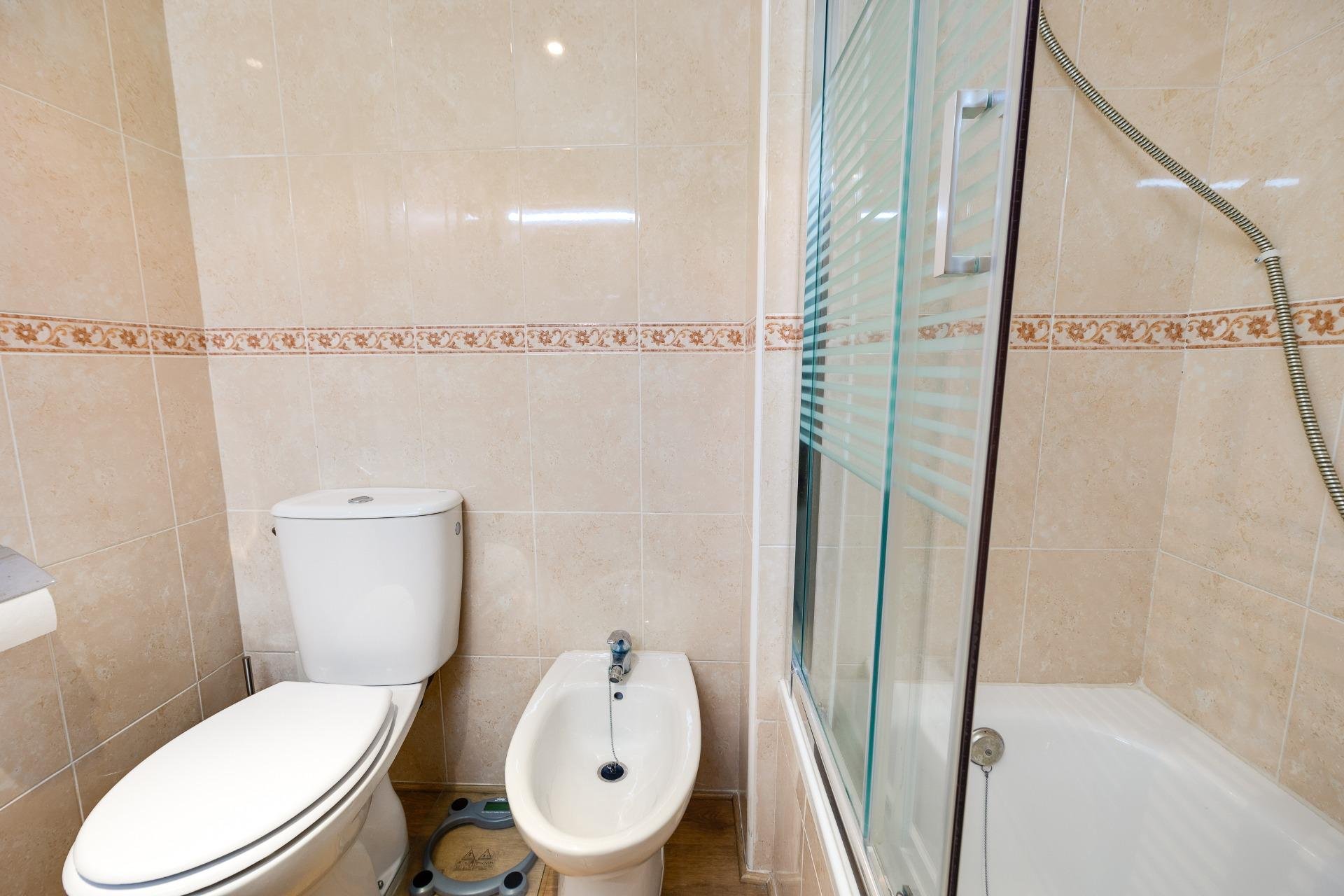 Revente - Appartement -
Torrevieja - Centro