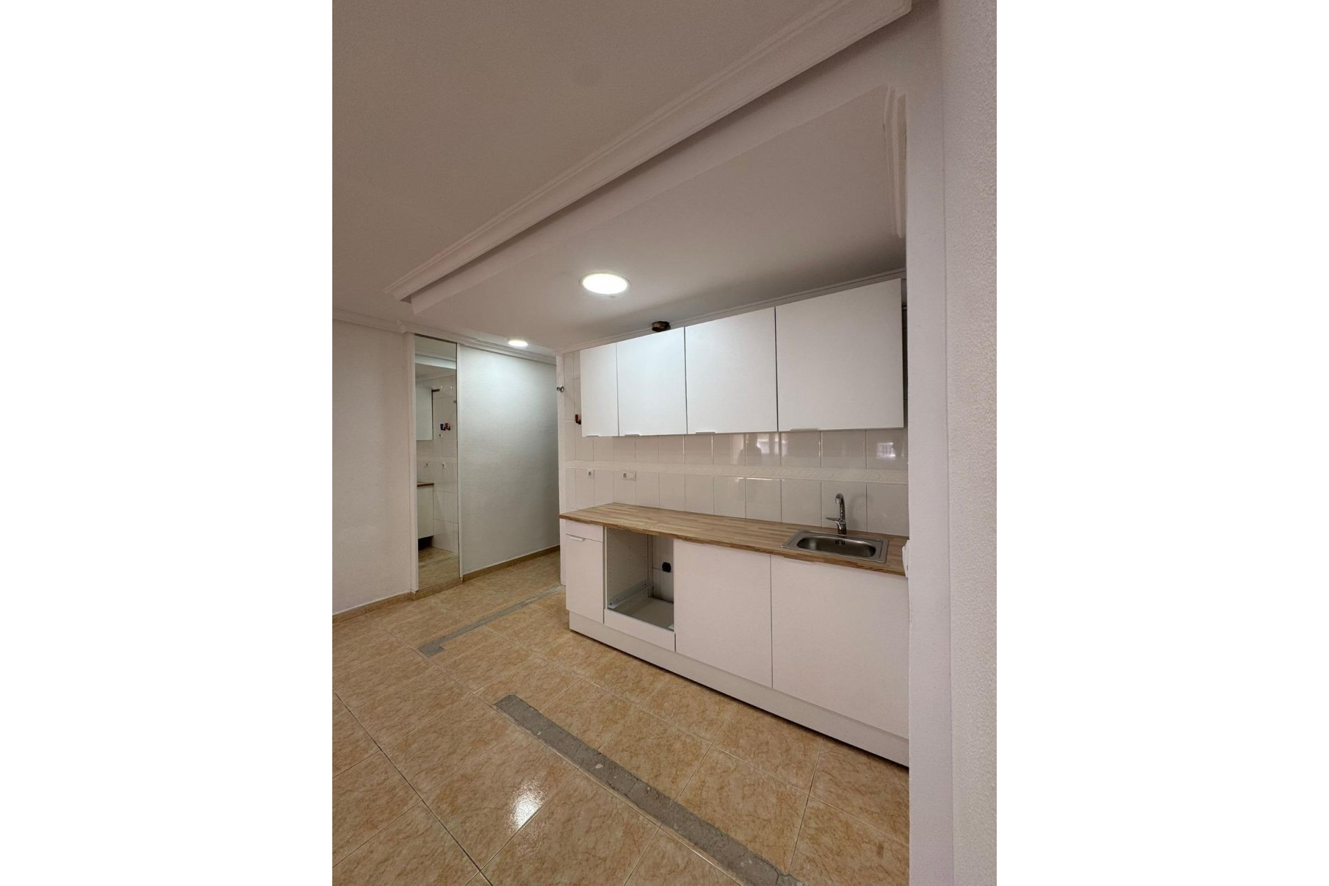 Revente - Appartement -
Torrevieja - Centro