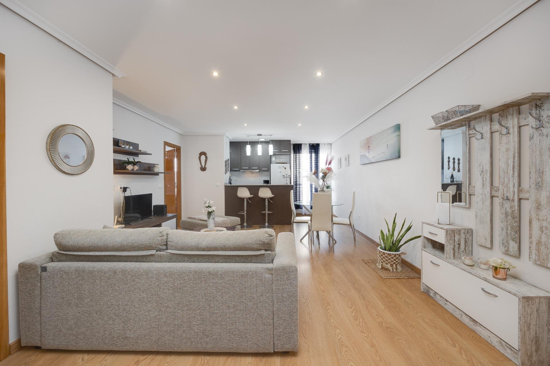 Revente - Appartement -
Torrevieja - Centro
