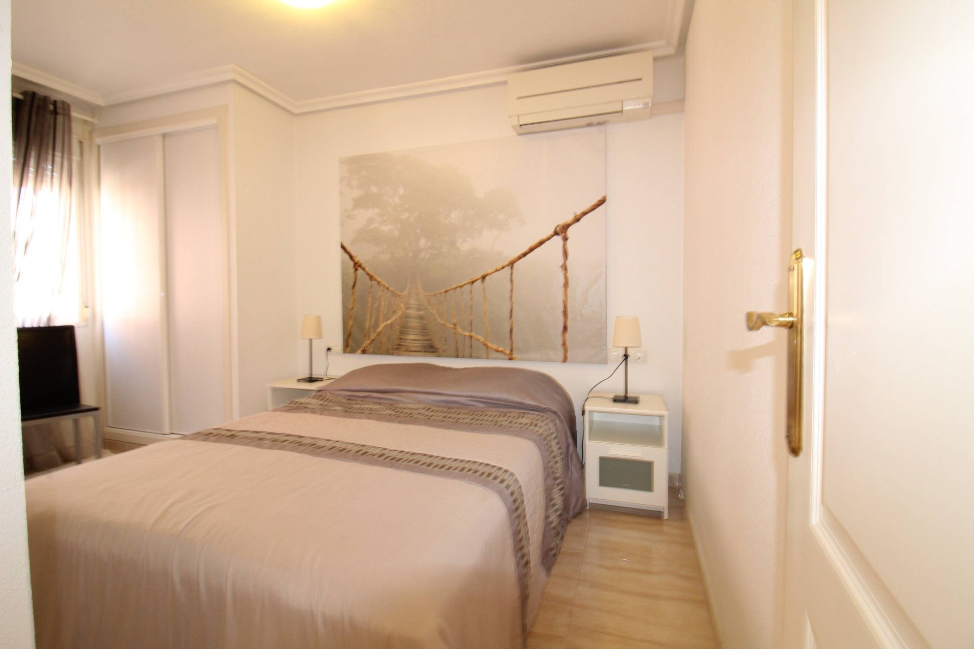 Revente - Appartement -
Torrevieja - Centro