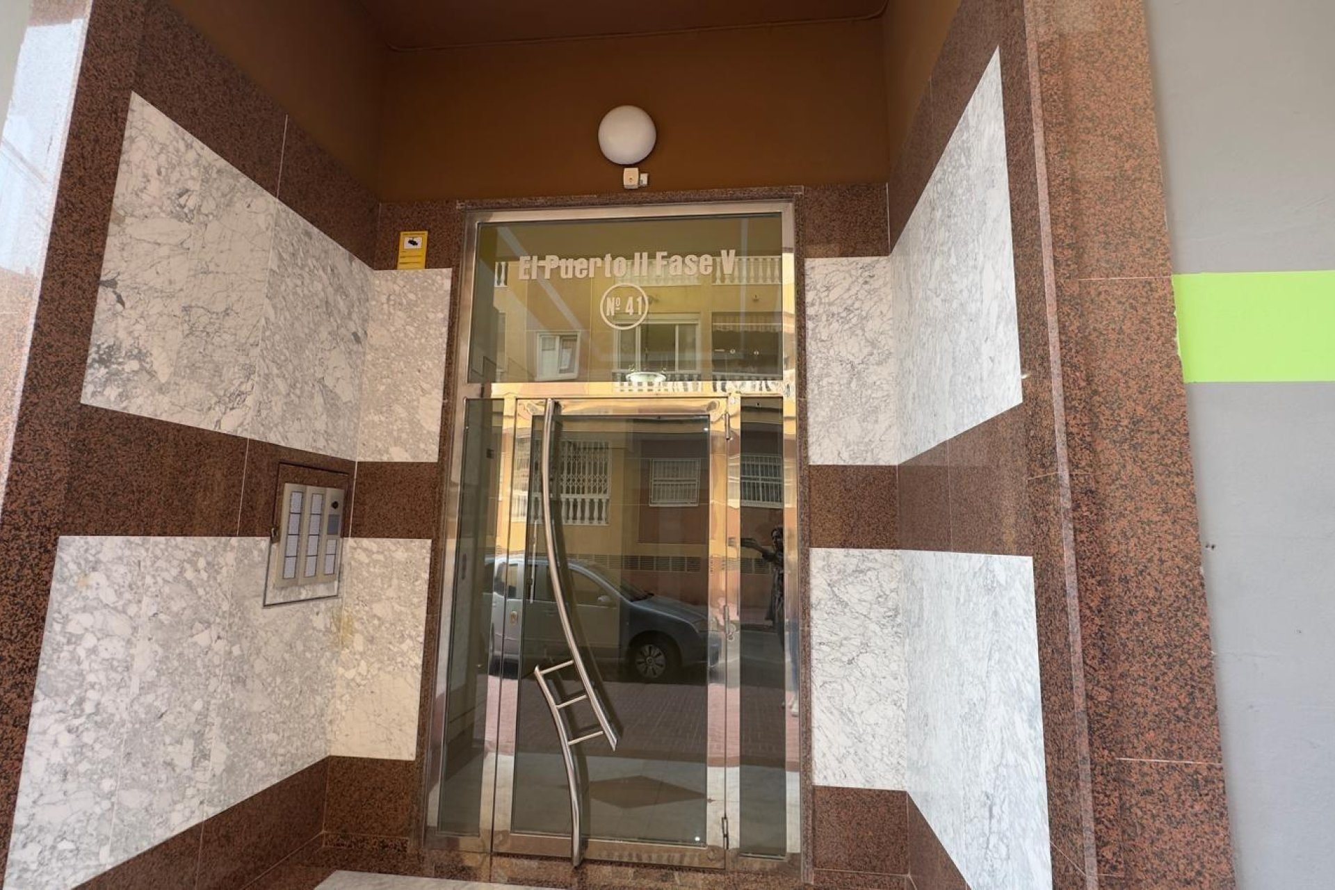 Revente - Appartement -
Torrevieja - Centro