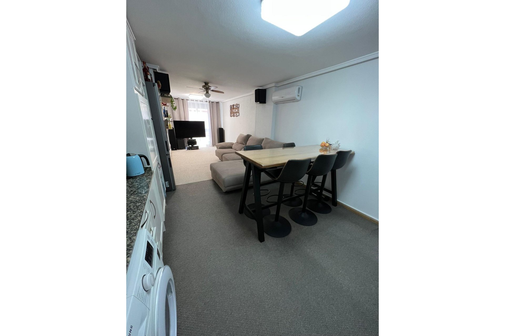 Revente - Appartement -
Torrevieja - Centro