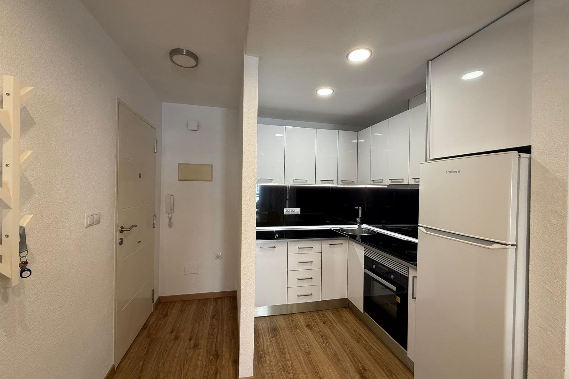 Revente - Appartement -
Torrevieja - Centro