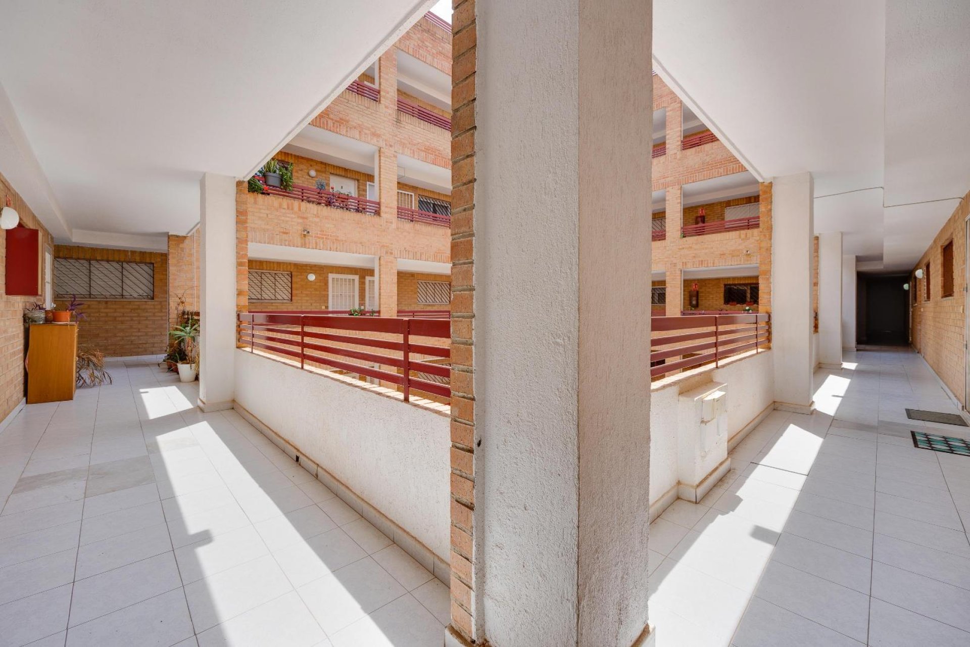 Revente - Appartement -
Torrevieja - Centro