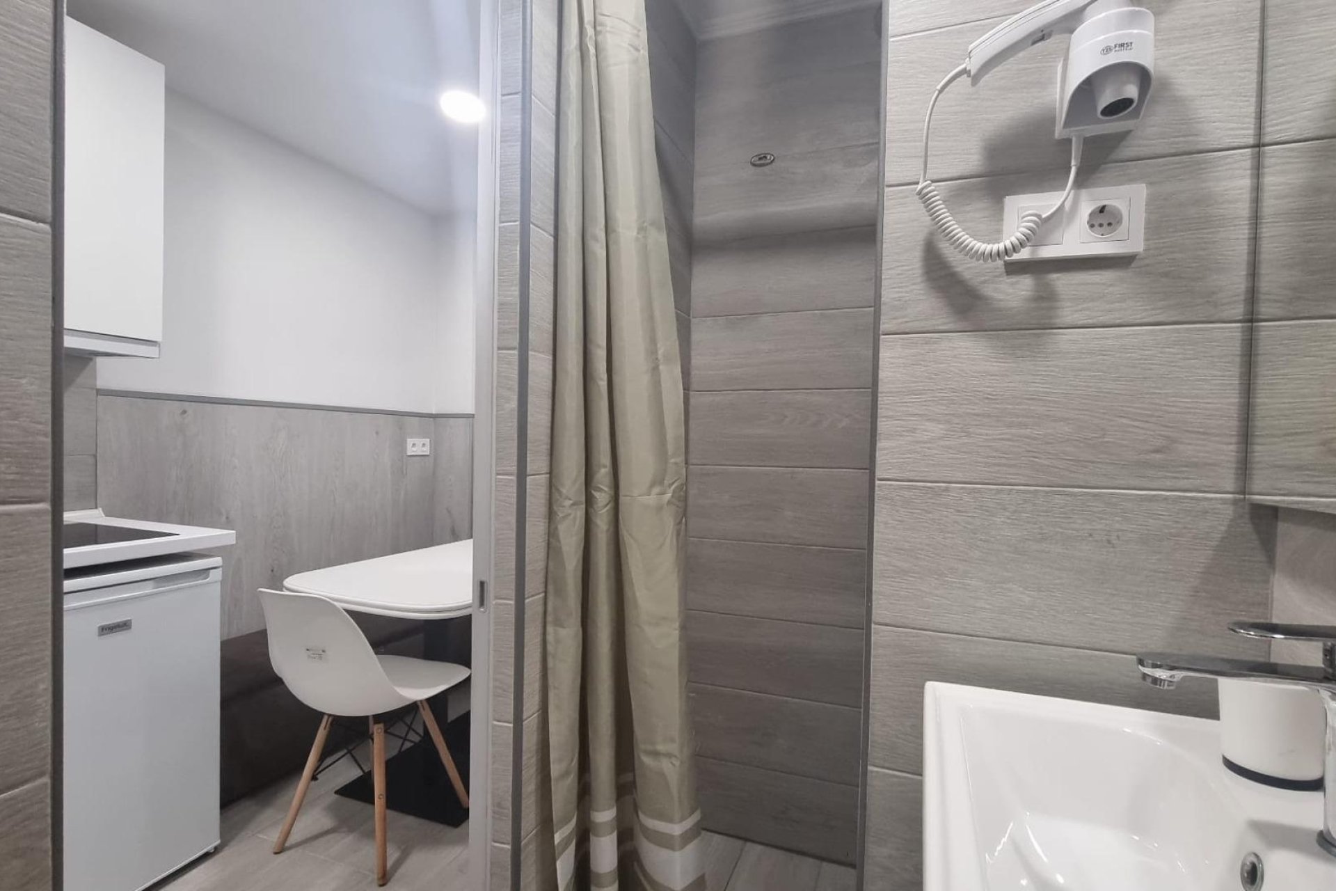 Revente - Appartement -
Torrevieja - Centro