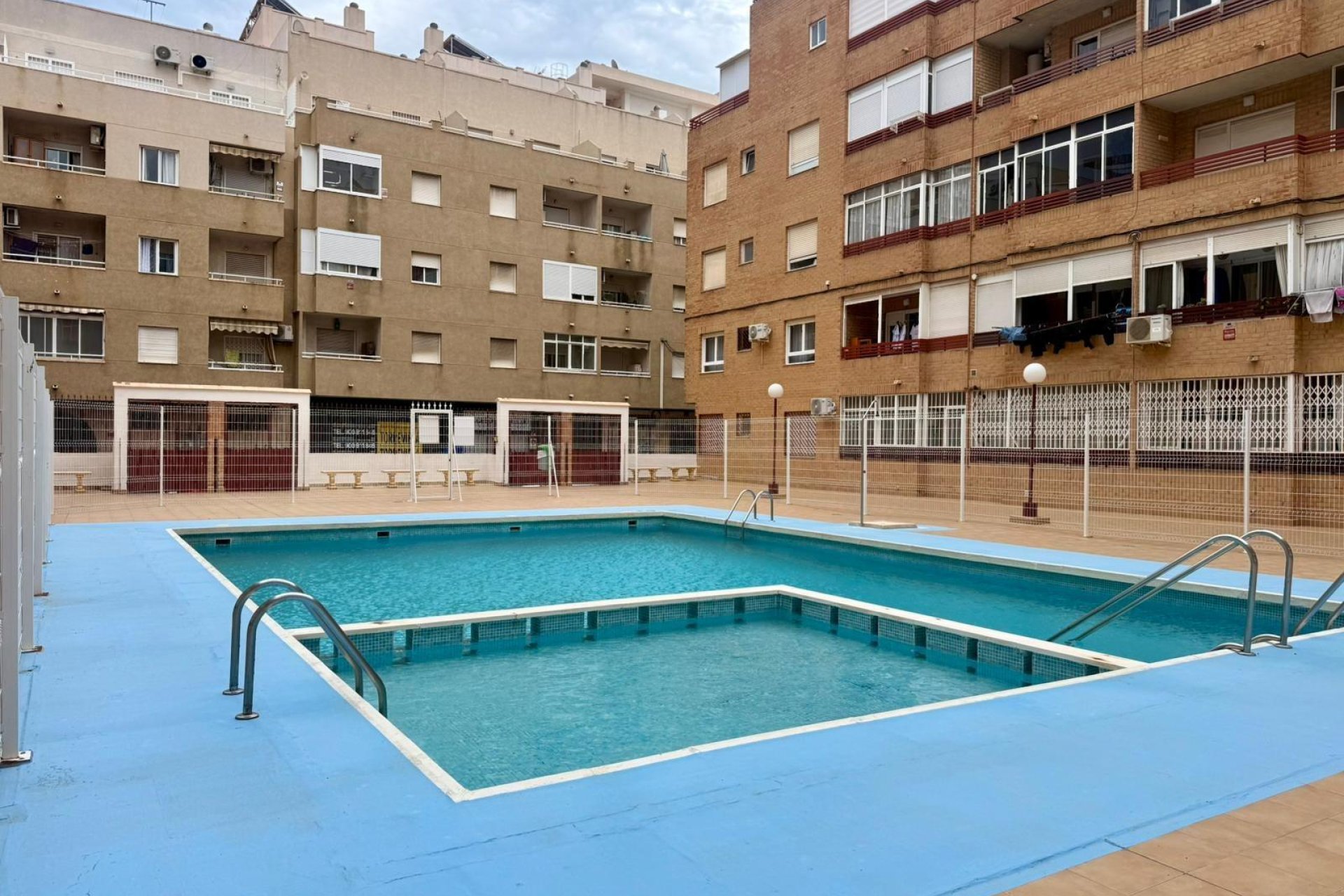 Revente - Appartement -
Torrevieja - Centro