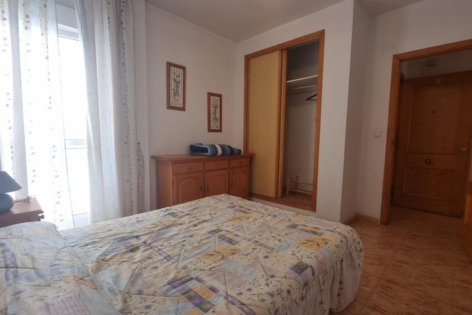Revente - Appartement -
Torrevieja - Centro