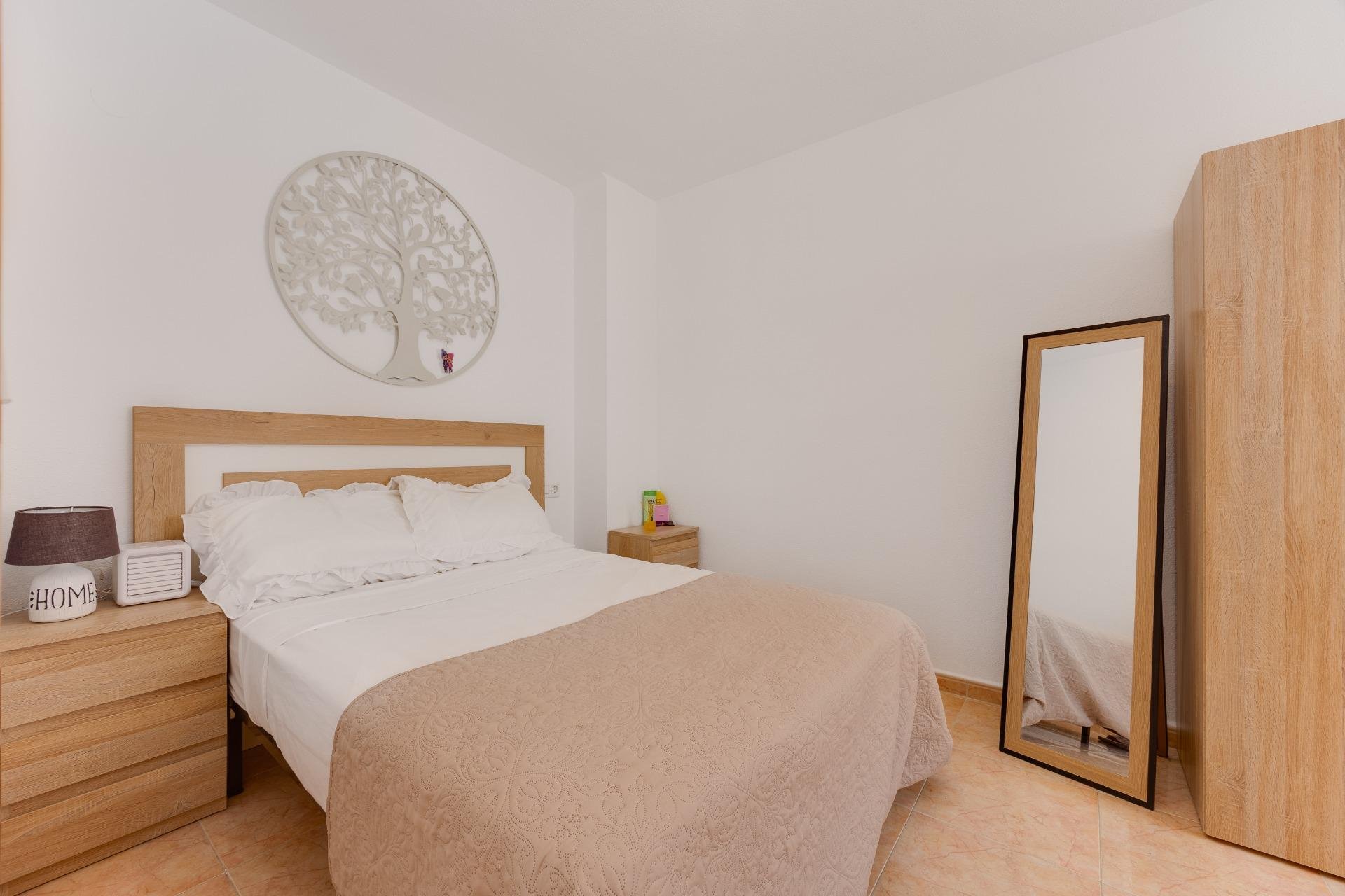 Revente - Appartement -
Torrevieja - Centro