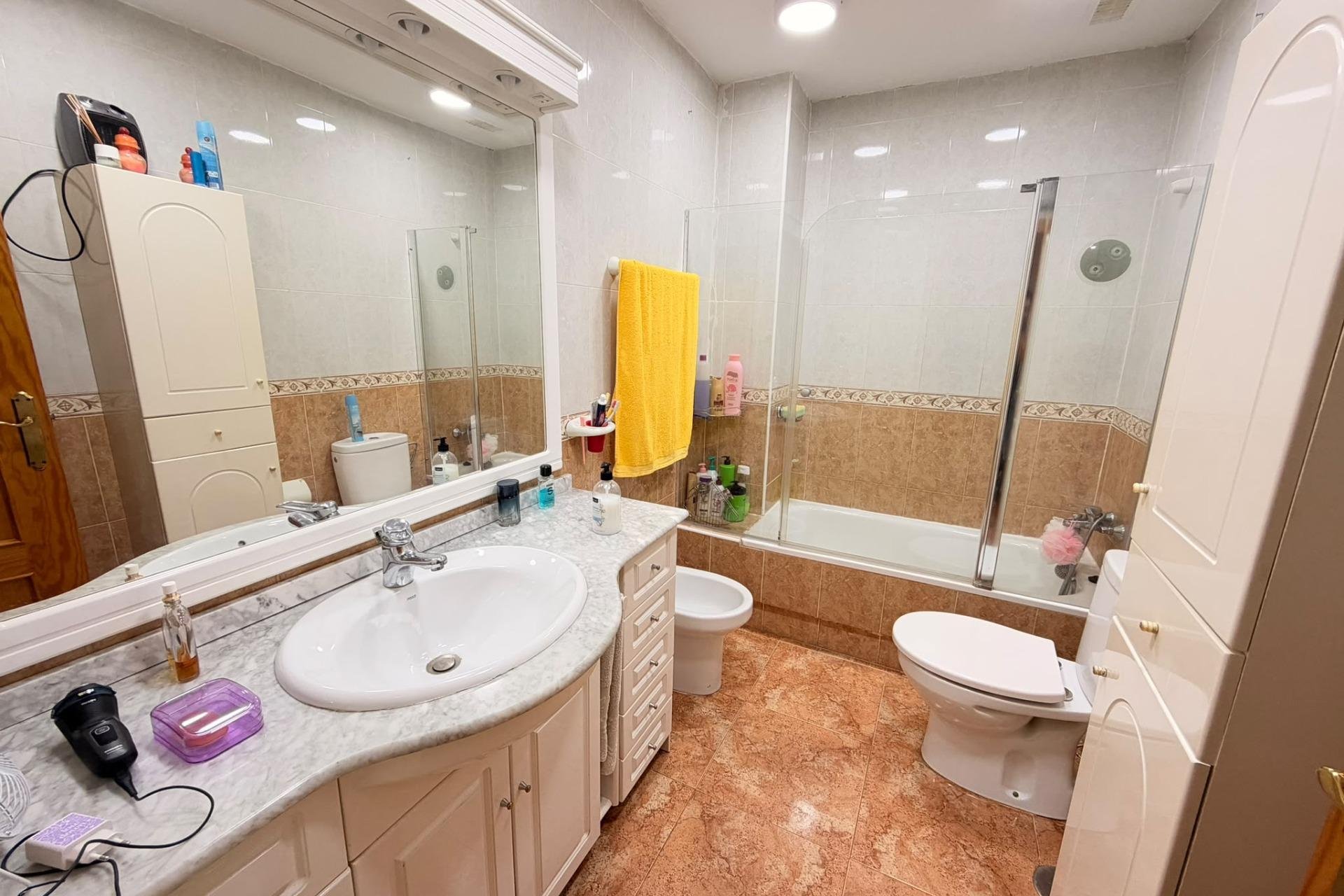 Revente - Appartement -
Torrevieja - Centro