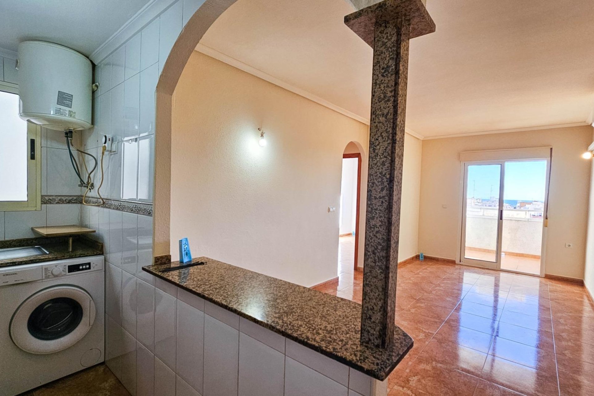 Revente - Appartement -
Torrevieja - Centro