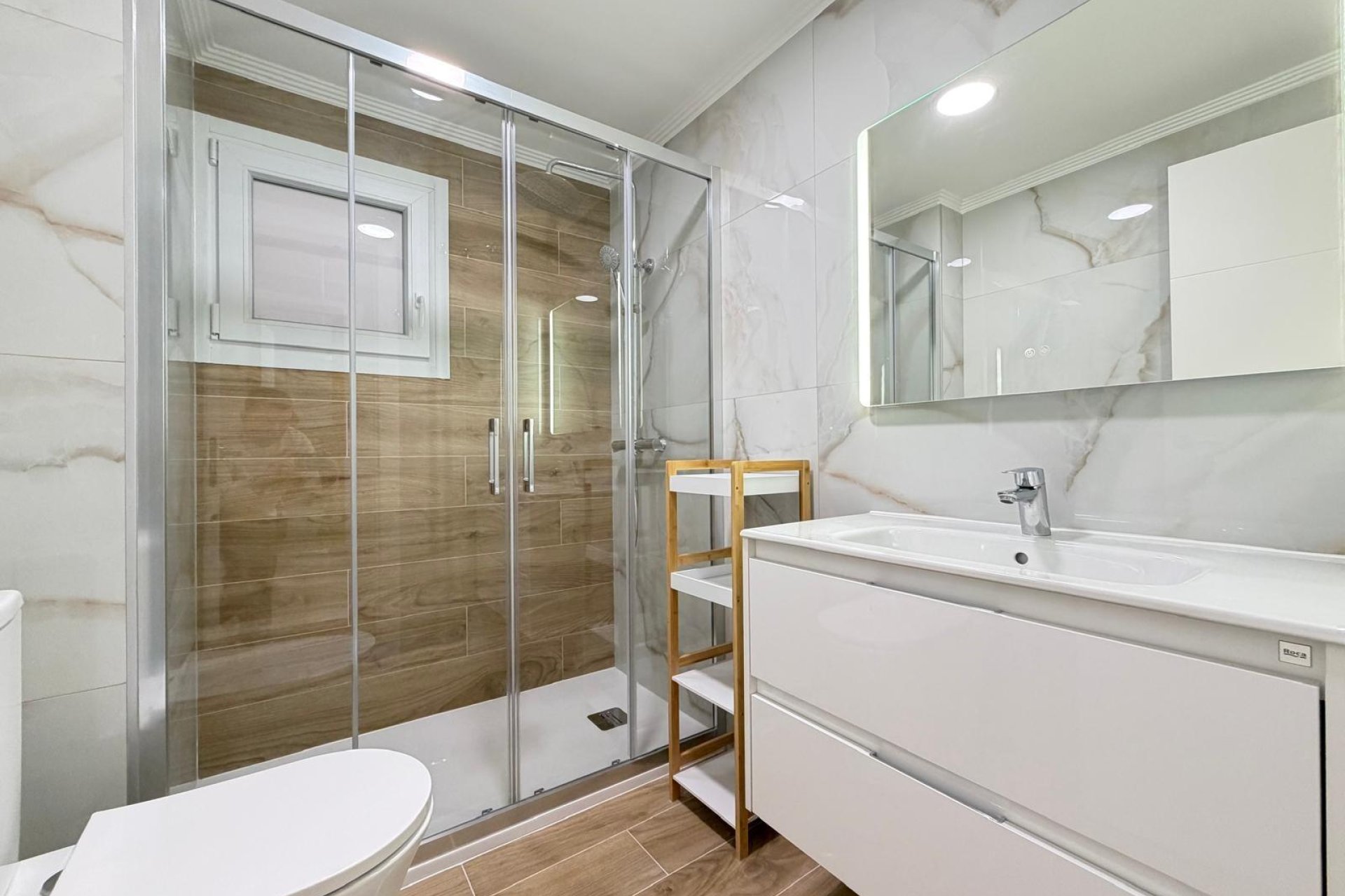 Revente - Appartement -
Torrevieja - Centro