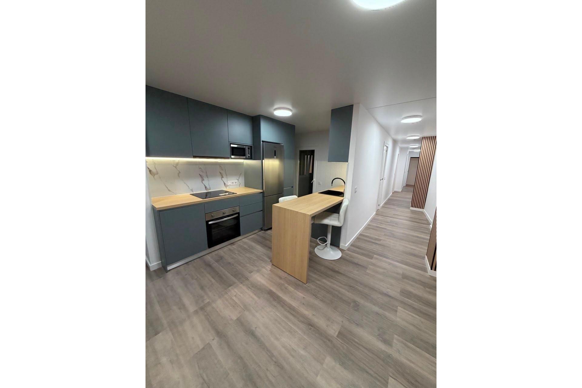 Revente - Appartement -
Torrevieja - Centro