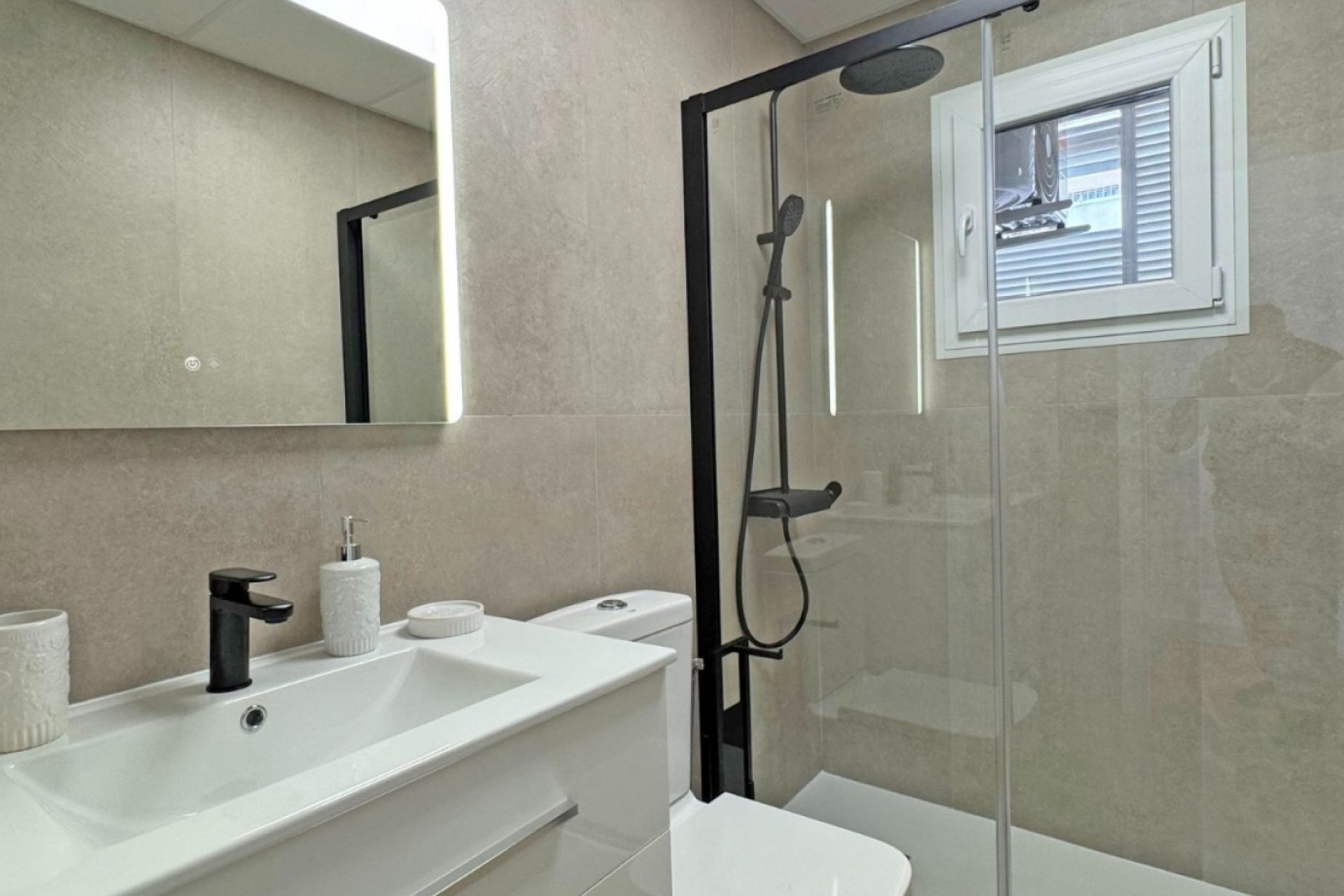 Revente - Appartement -
Torrevieja - Costa Blanca