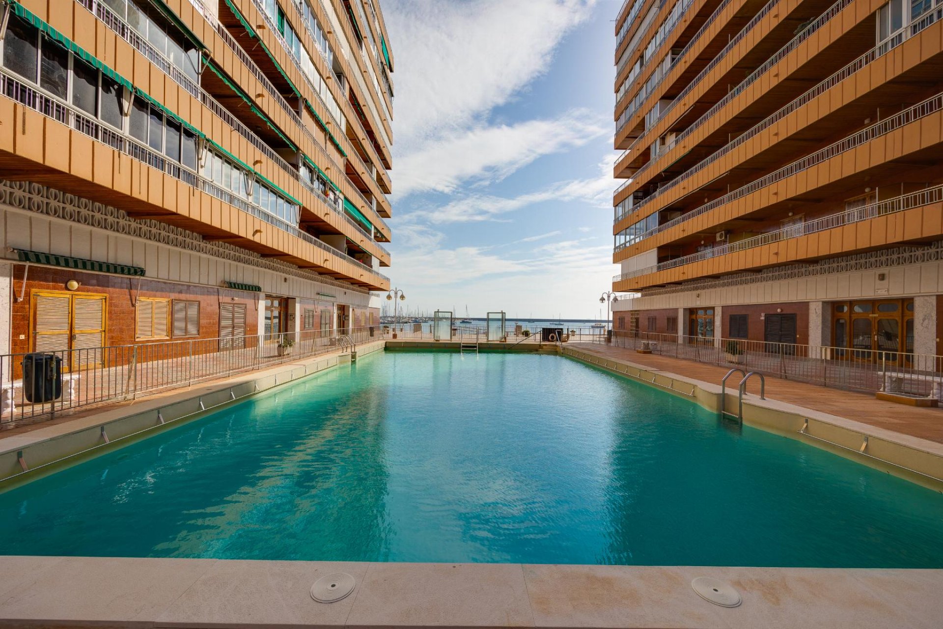Revente - Appartement -
Torrevieja - Costa Blanca
