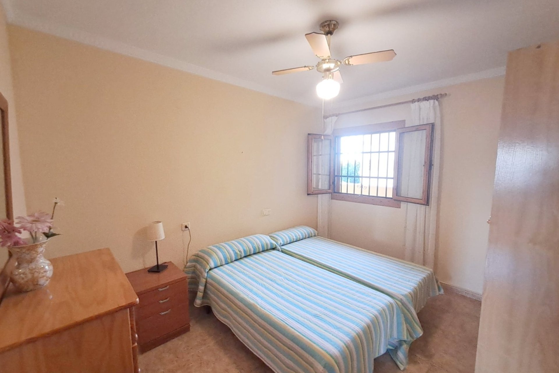 Revente - Appartement -
Torrevieja - Costa Blanca