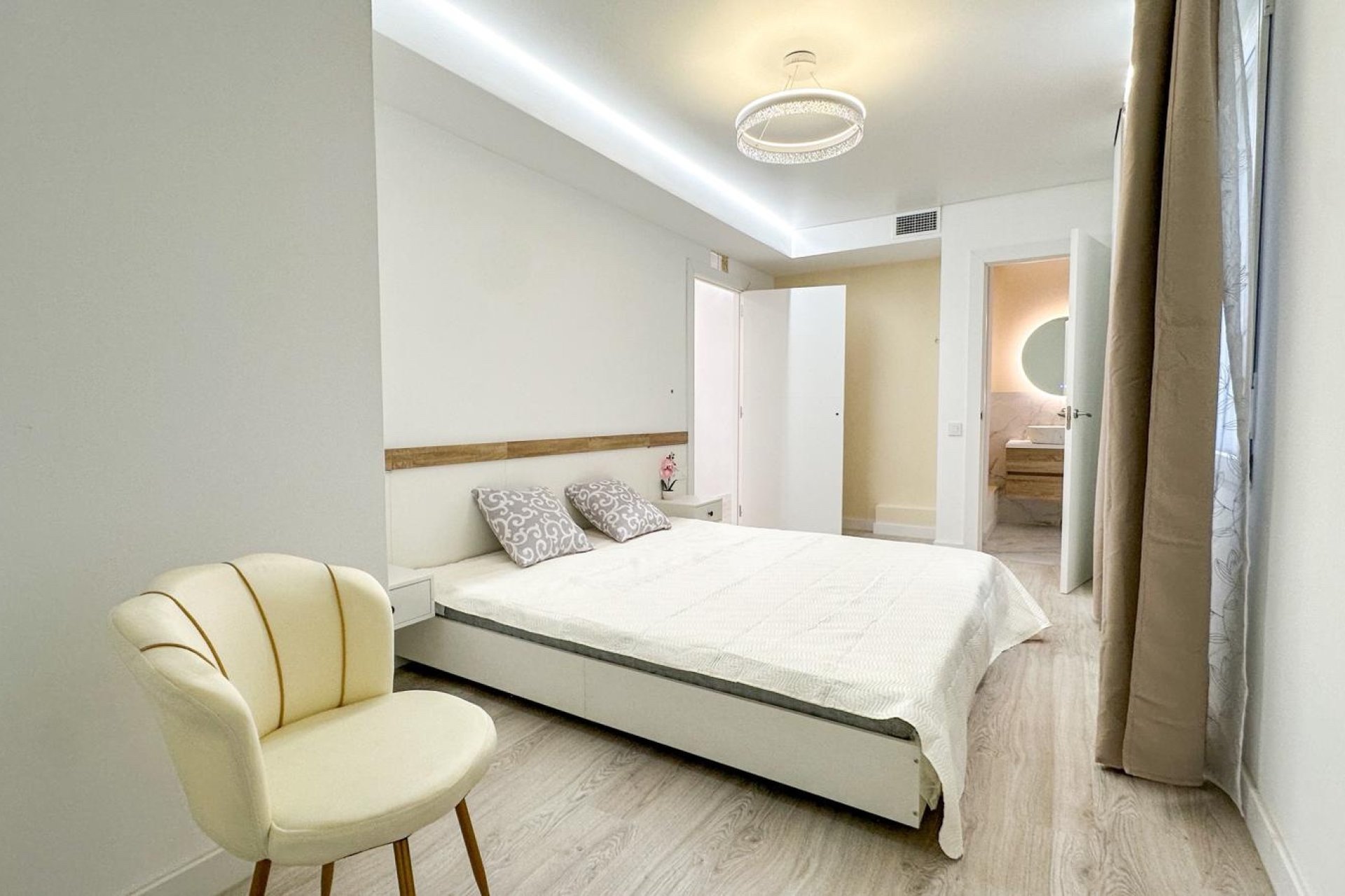 Revente - Appartement -
Torrevieja - Costa Blanca