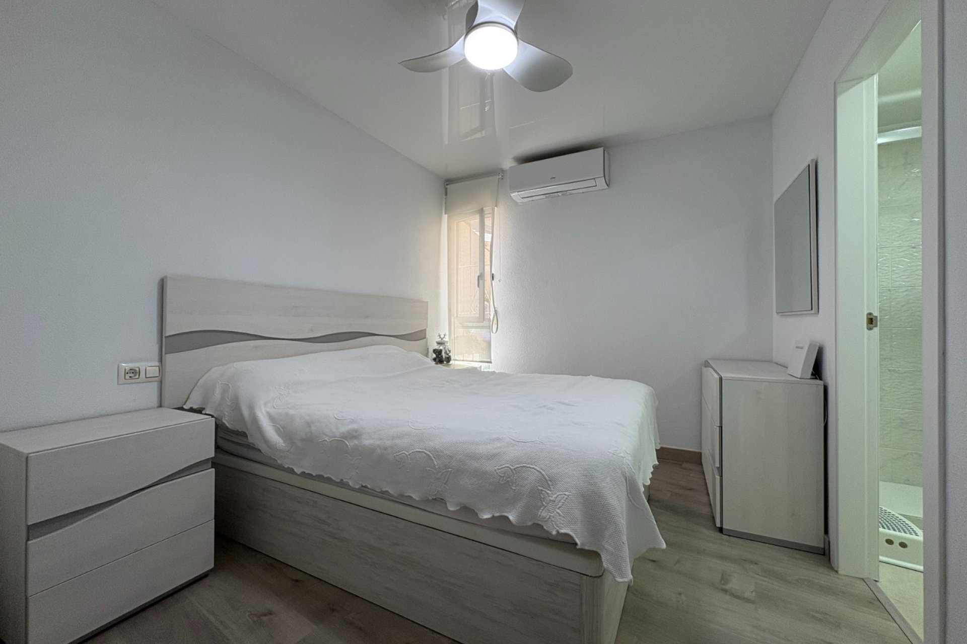 Revente - Appartement -
Torrevieja - Costa Blanca