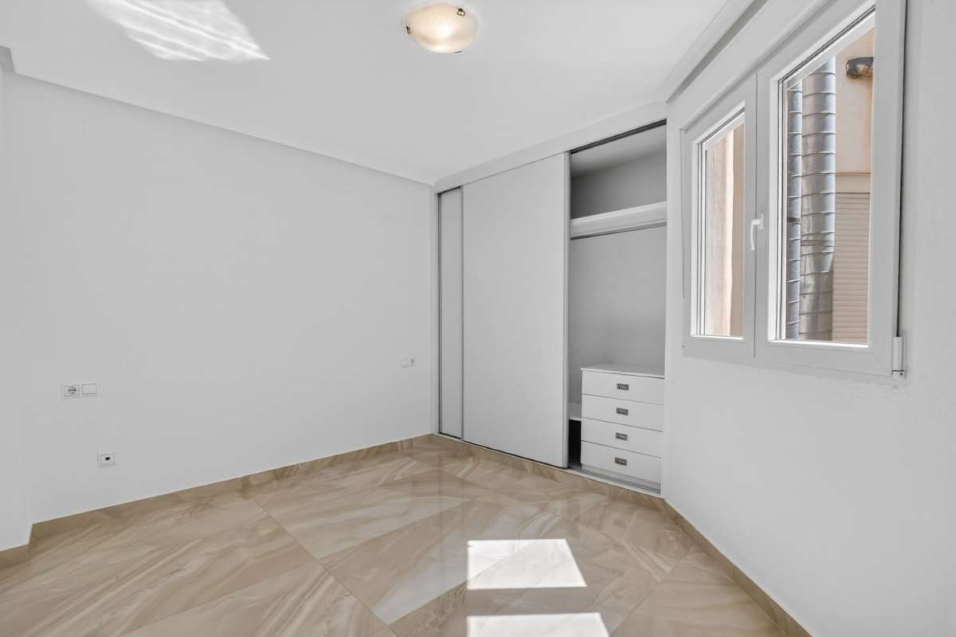 Revente - Appartement -
Torrevieja - Costa Blanca