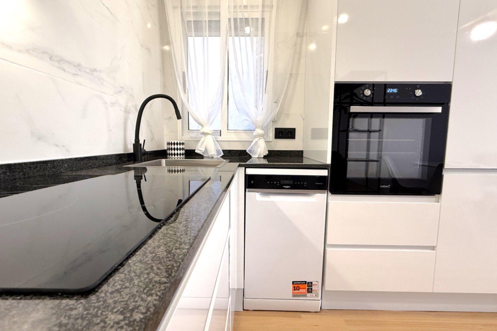 Revente - Appartement -
Torrevieja - Costa Blanca