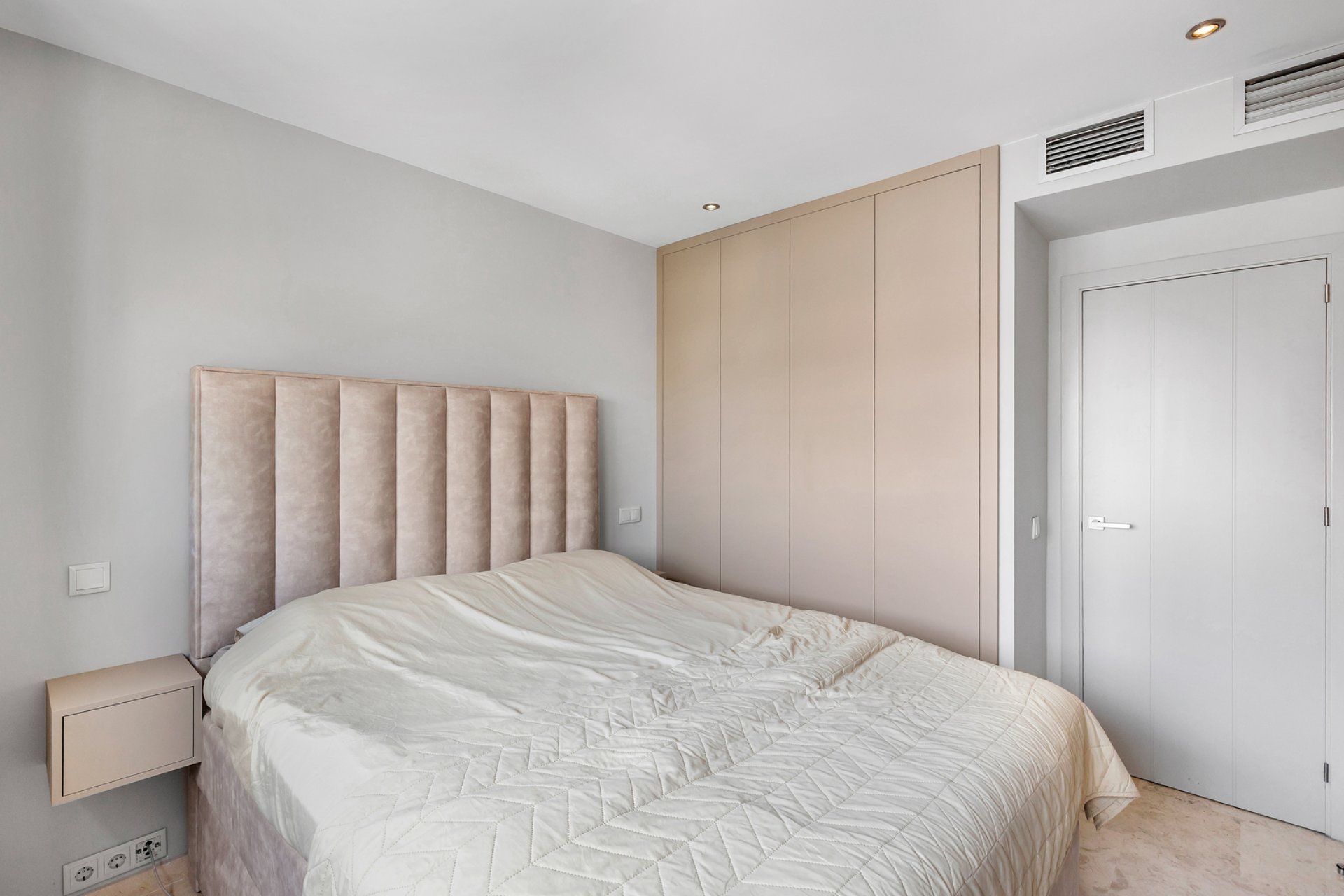 Revente - Appartement -
Torrevieja - Costa Blanca