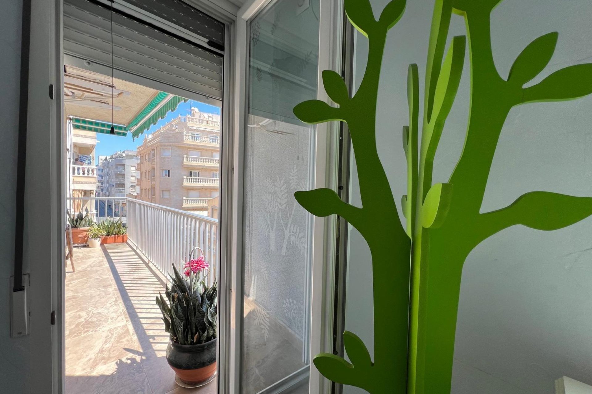 Revente - Appartement -
Torrevieja - Estacion De Autobuses