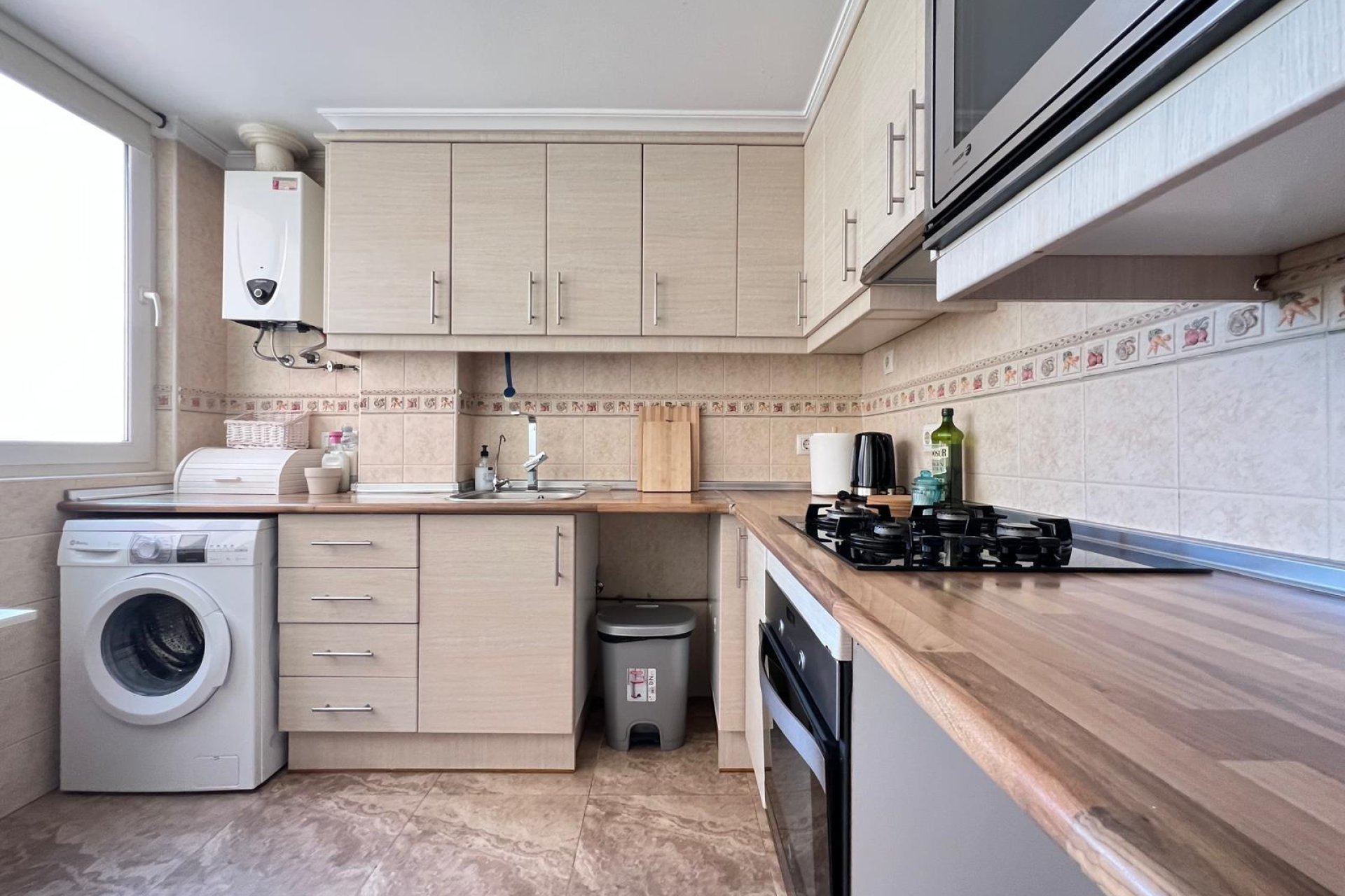 Revente - Appartement -
Torrevieja - Estacion De Autobuses