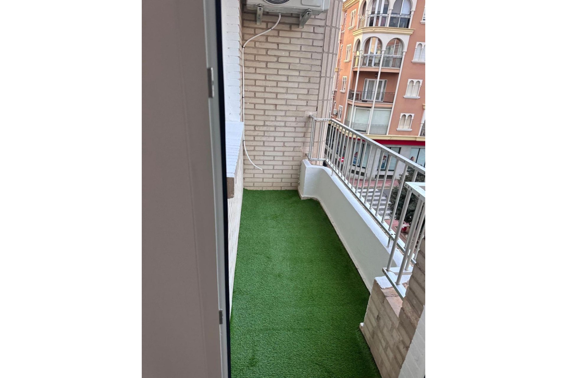 Revente - Appartement -
Torrevieja - Estacion De Autobuses