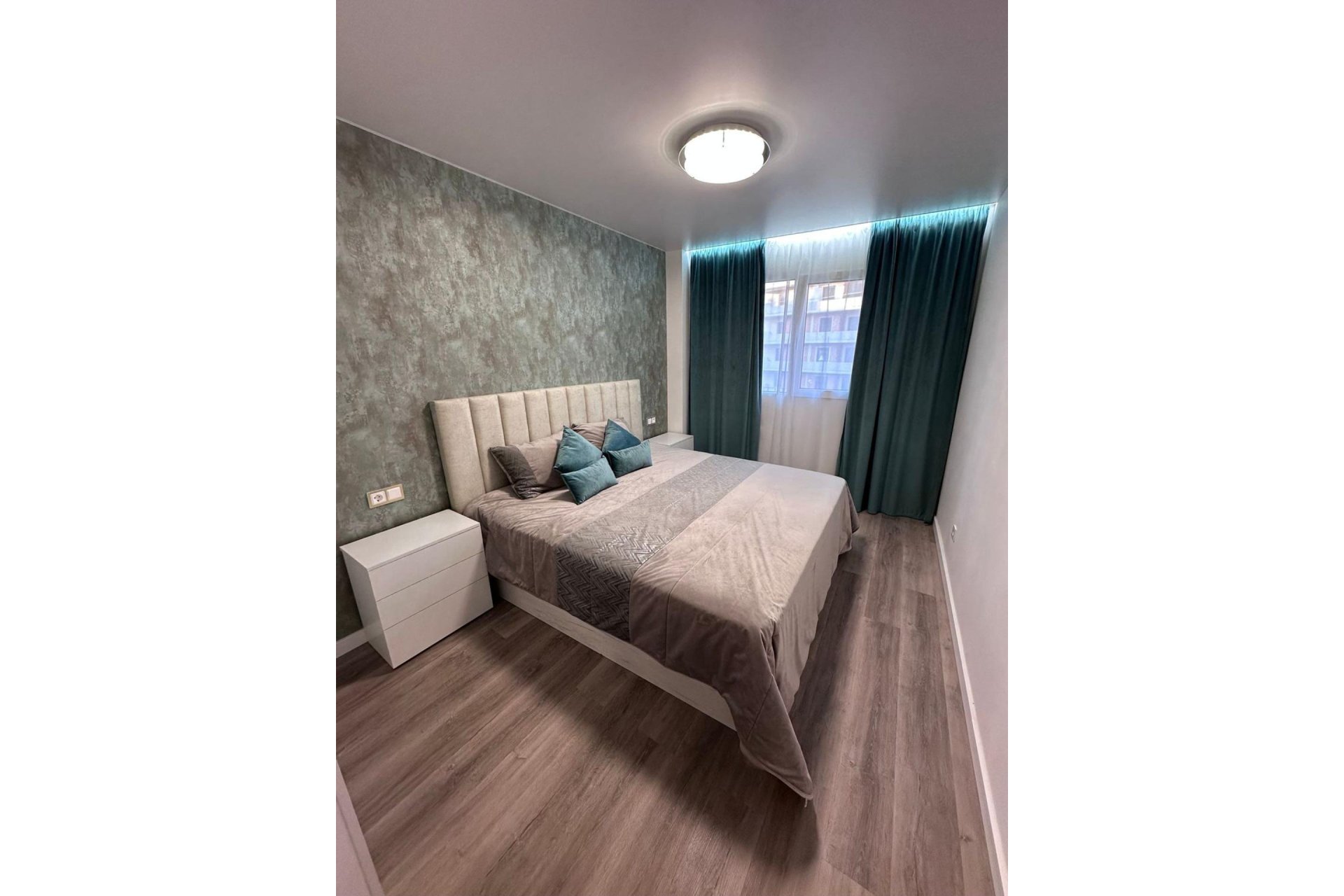 Revente - Appartement -
Torrevieja - Estacion De Autobuses