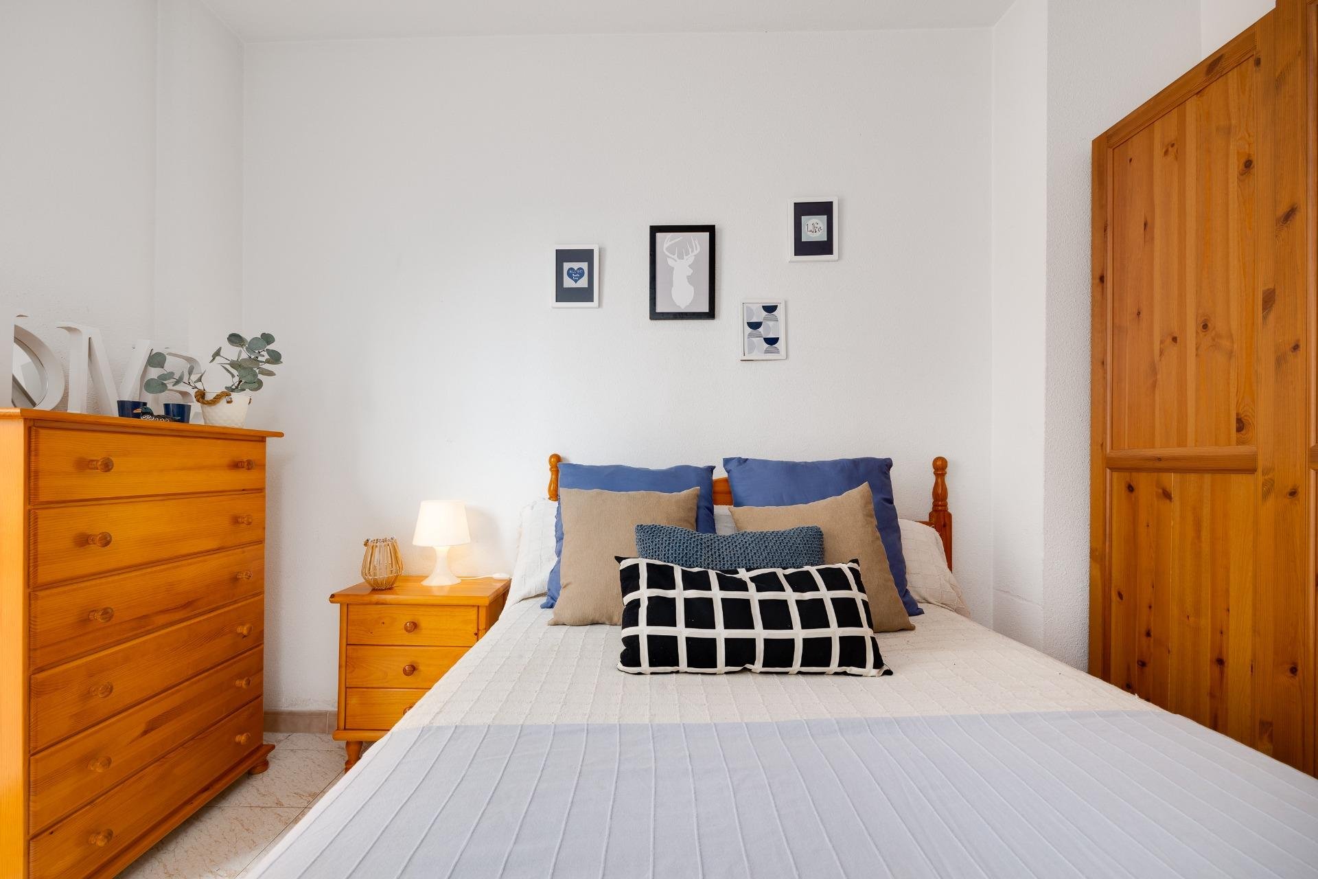 Revente - Appartement -
Torrevieja - Estacion De Autobuses
