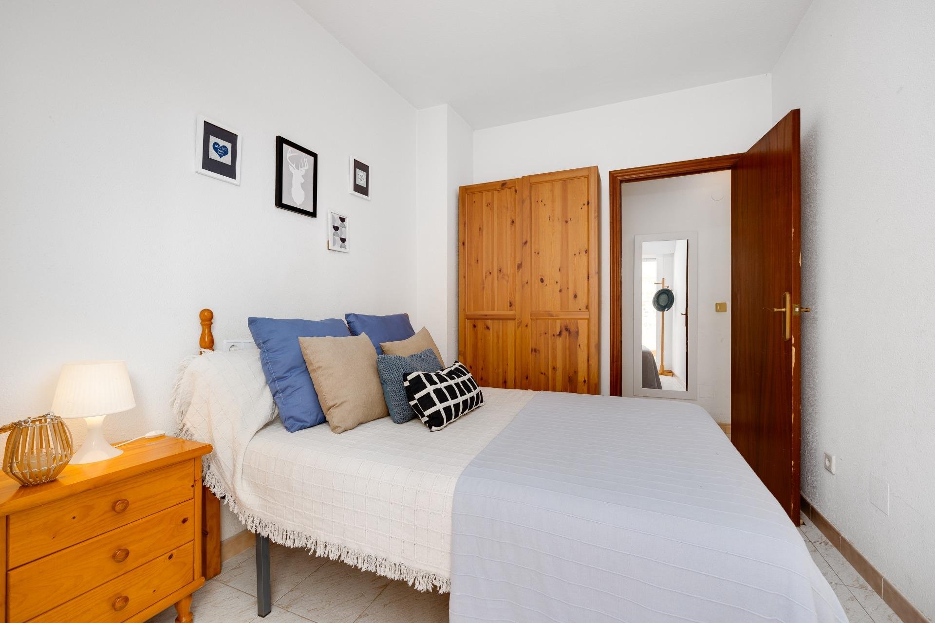 Revente - Appartement -
Torrevieja - Estacion De Autobuses
