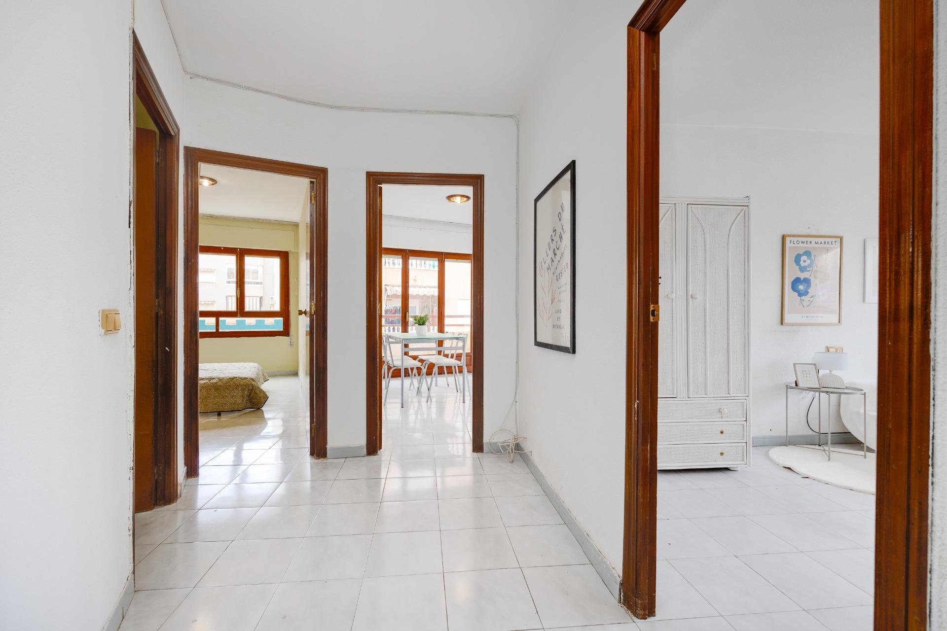 Revente - Appartement -
Torrevieja - Estacion De Autobuses