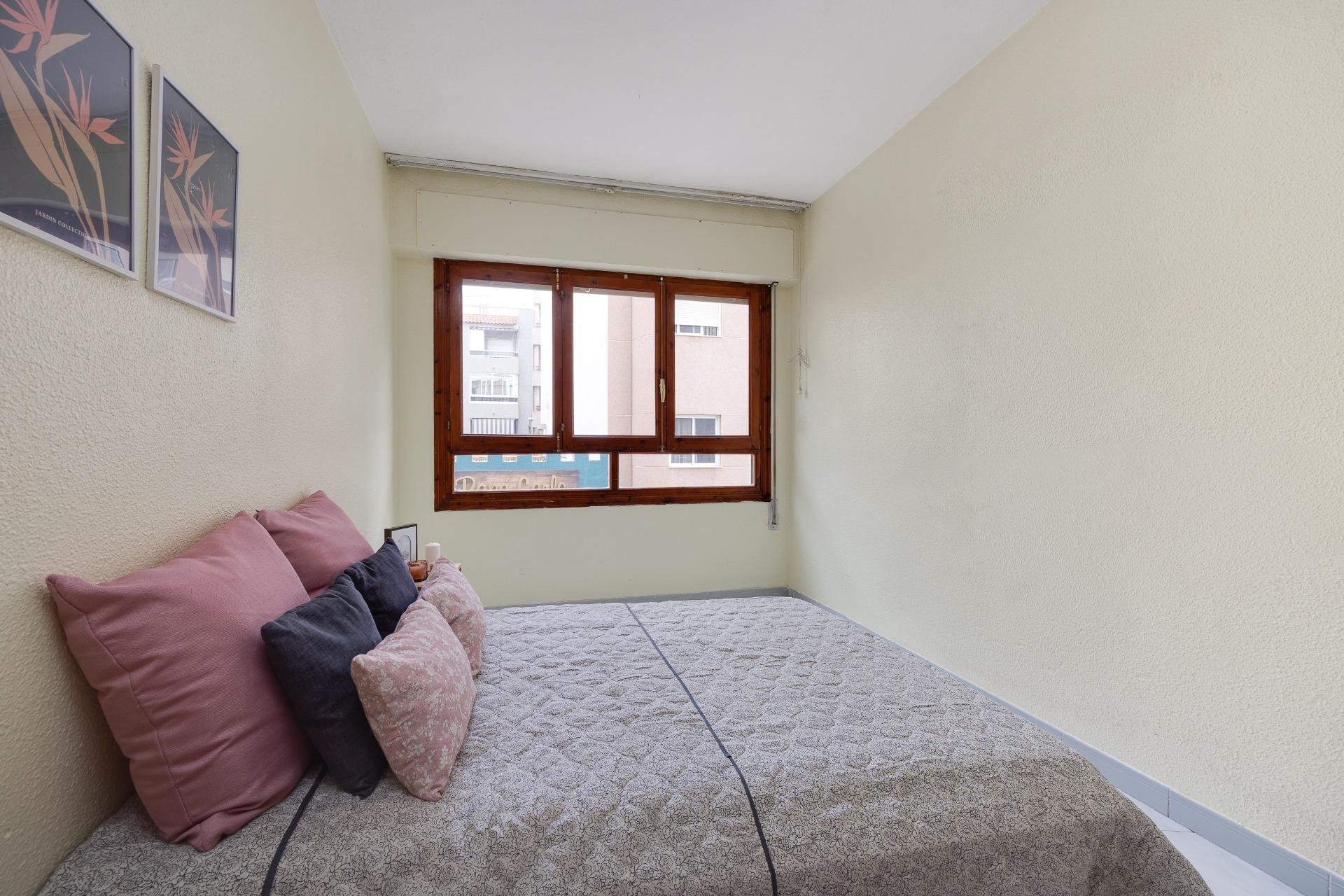 Revente - Appartement -
Torrevieja - Estacion De Autobuses