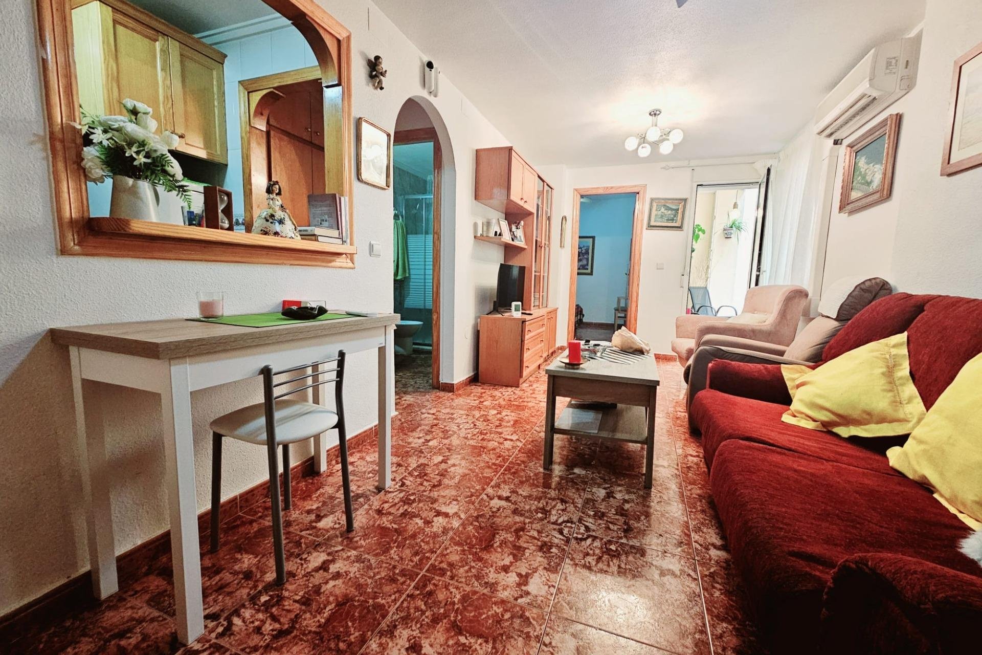 Revente - Appartement -
Torrevieja - Estacion De Autobuses