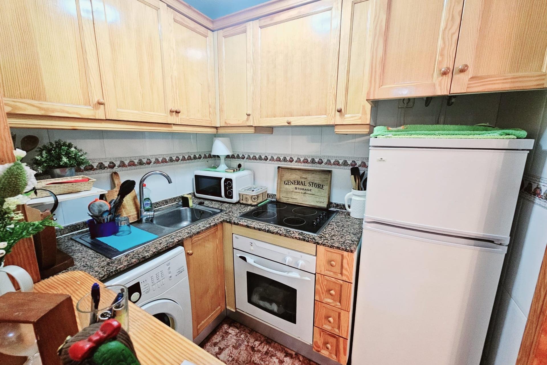 Revente - Appartement -
Torrevieja - Estacion De Autobuses